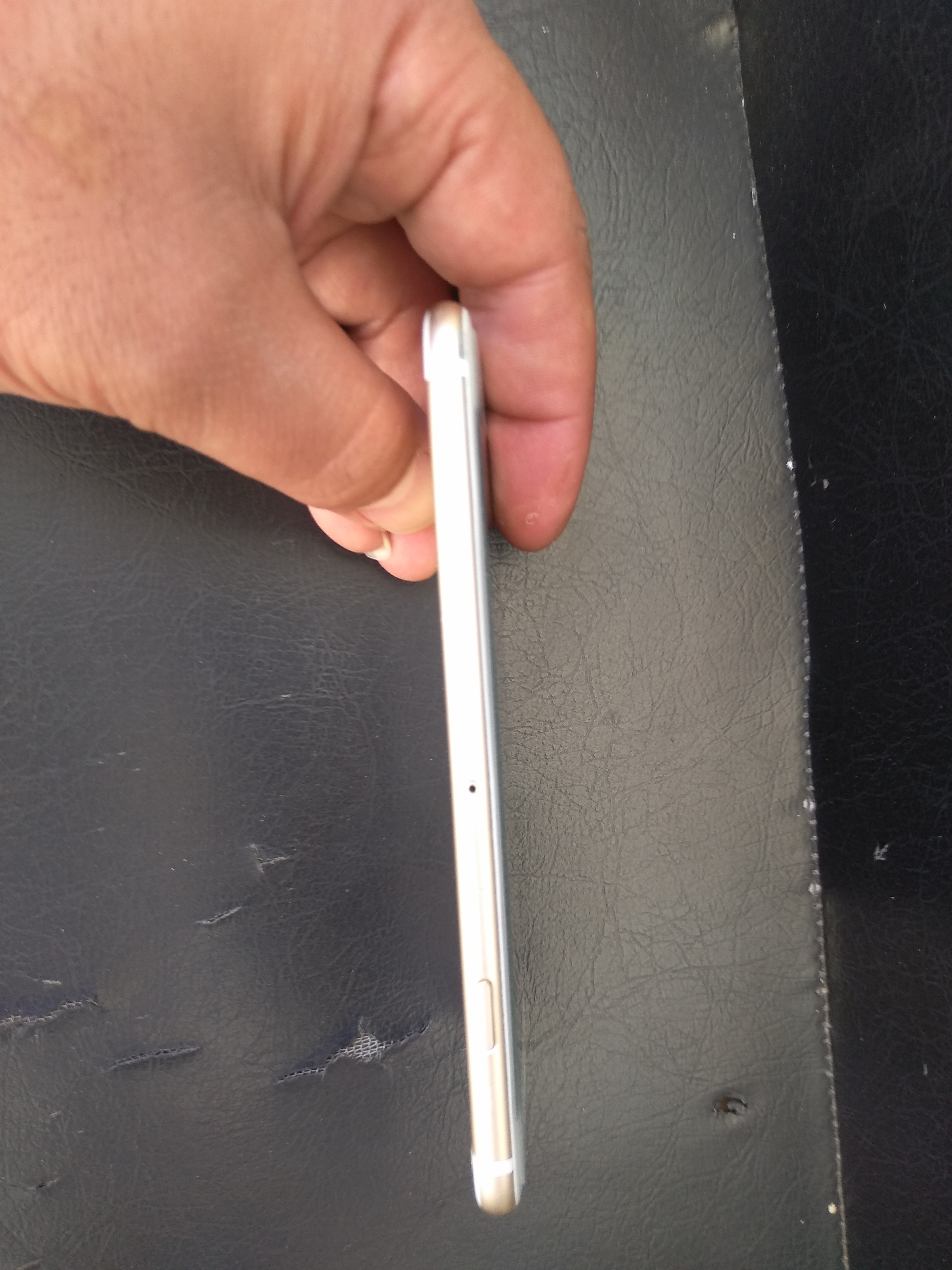iphone6 64g
لا تنسَ أنك شاهدت هذا الإعلان في عنكبوت
الجهاز بحالة ممتازة مفيهوش خربوش مساحة 64...