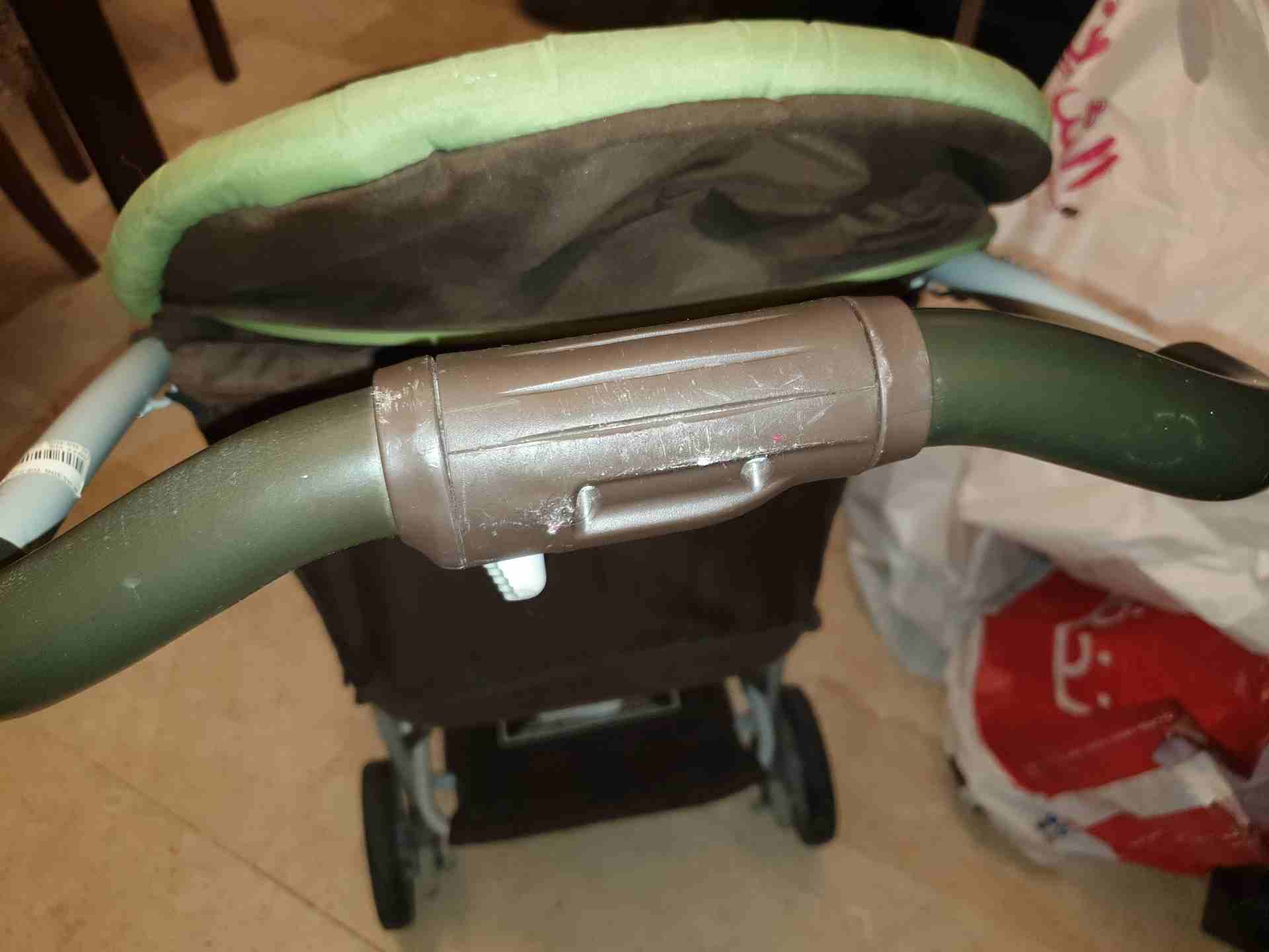عربة اطفال graco بحالة جيدة
لا تنسَ أنك شاهدت هذا الإعلان في عنكبوت
عربة اطفال graco بحالة جيدة...