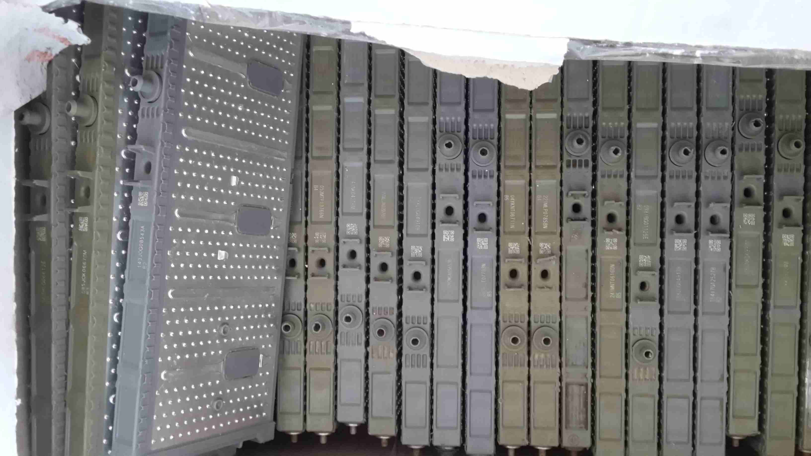 خلايا هايبرد كامري وبريوس نيسان ألتيما                                            


	 				لا تنسَ أنك شاهدت هذا الإعلان في عنكبوت            
	 				
                            يوجد خلايا هايبرد...