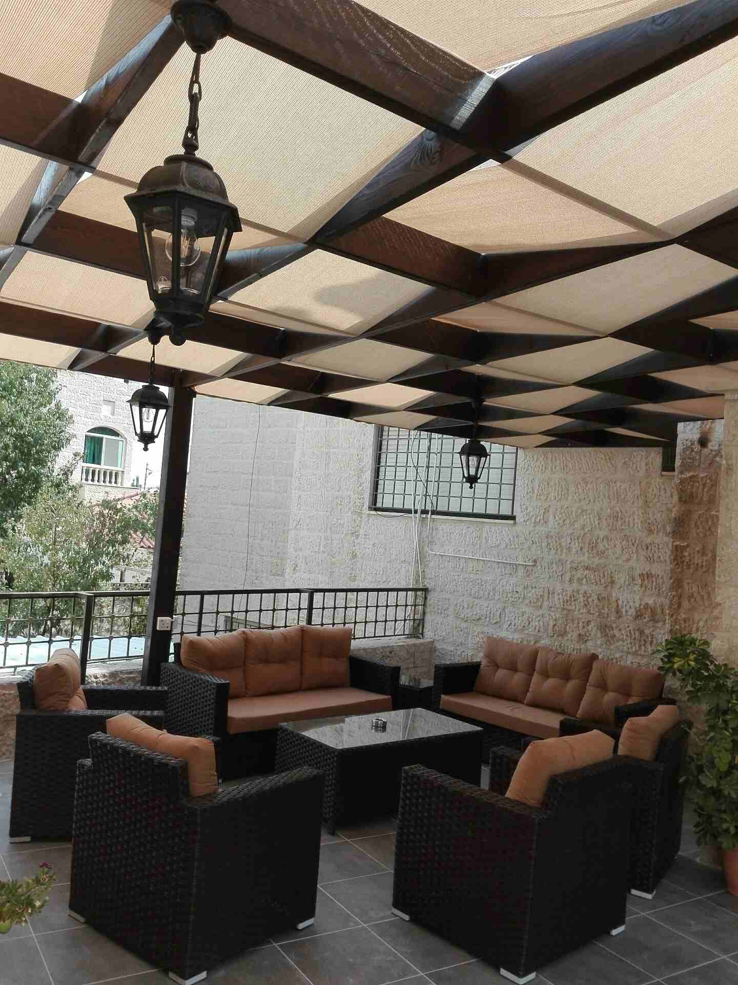 مظلات خشبيه
لا تنسَ أنك شاهدت هذا الإعلان في عنكبوت
مظلات خشب سويد
واسوار خشب
دهان ايطالي
قماش...