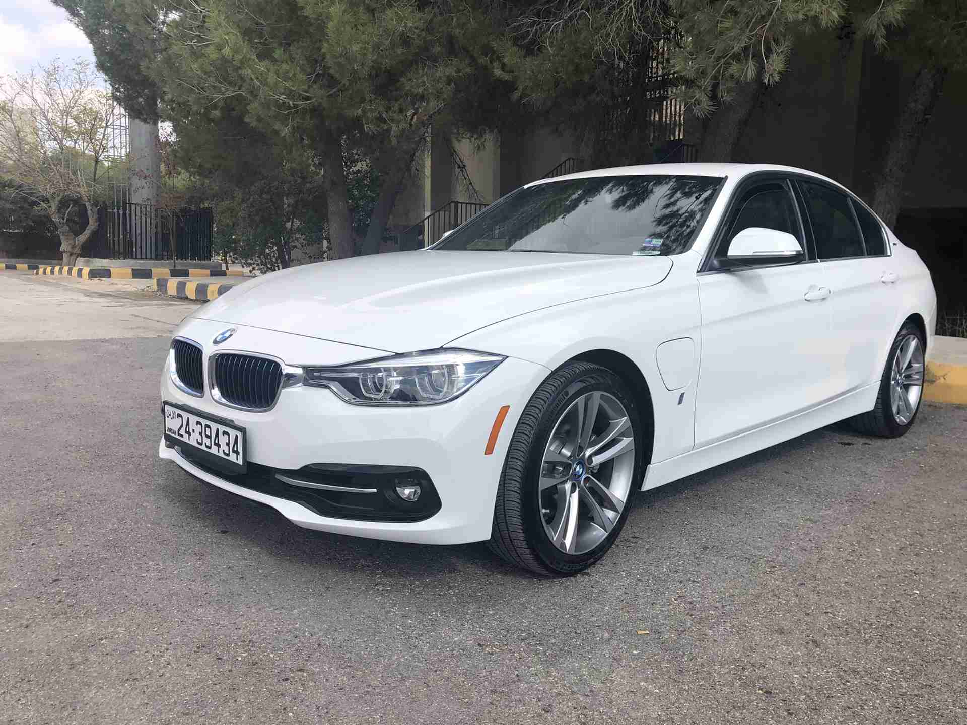 2018 BMW 330e Plug-In Hybrid
لا تنسَ أنك شاهدت هذا الإعلان في عنكبوت
2018 BMW 330e Plug-In Hy...
