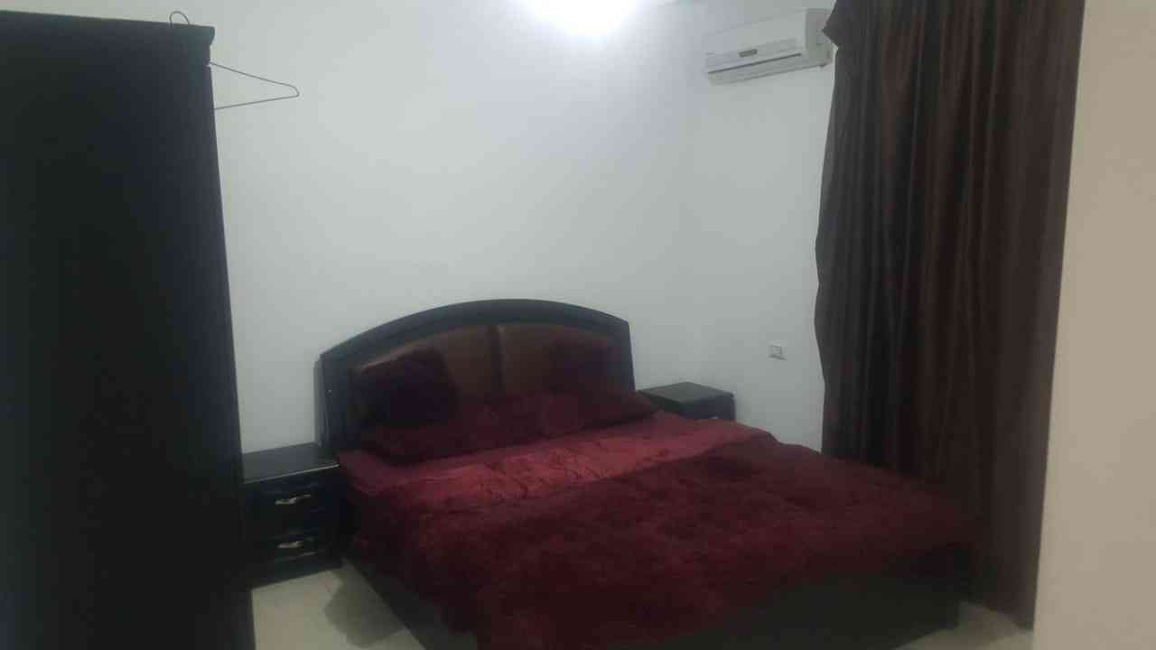 شقه مفروشه في شارع الجاردنز ثلاث غرف
لا تنسَ أنك شاهدت هذا الإعلان في عنكبوت
قرب مطعم الطازج...