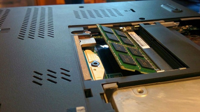 ram 8GB 1600 MHz Laptop ddr3 رام 8 جيجا لابتوب سعر حرق ونهائي                                            


	 				لا تنسَ أنك شاهدت هذا الإعلان في عنكبوت...