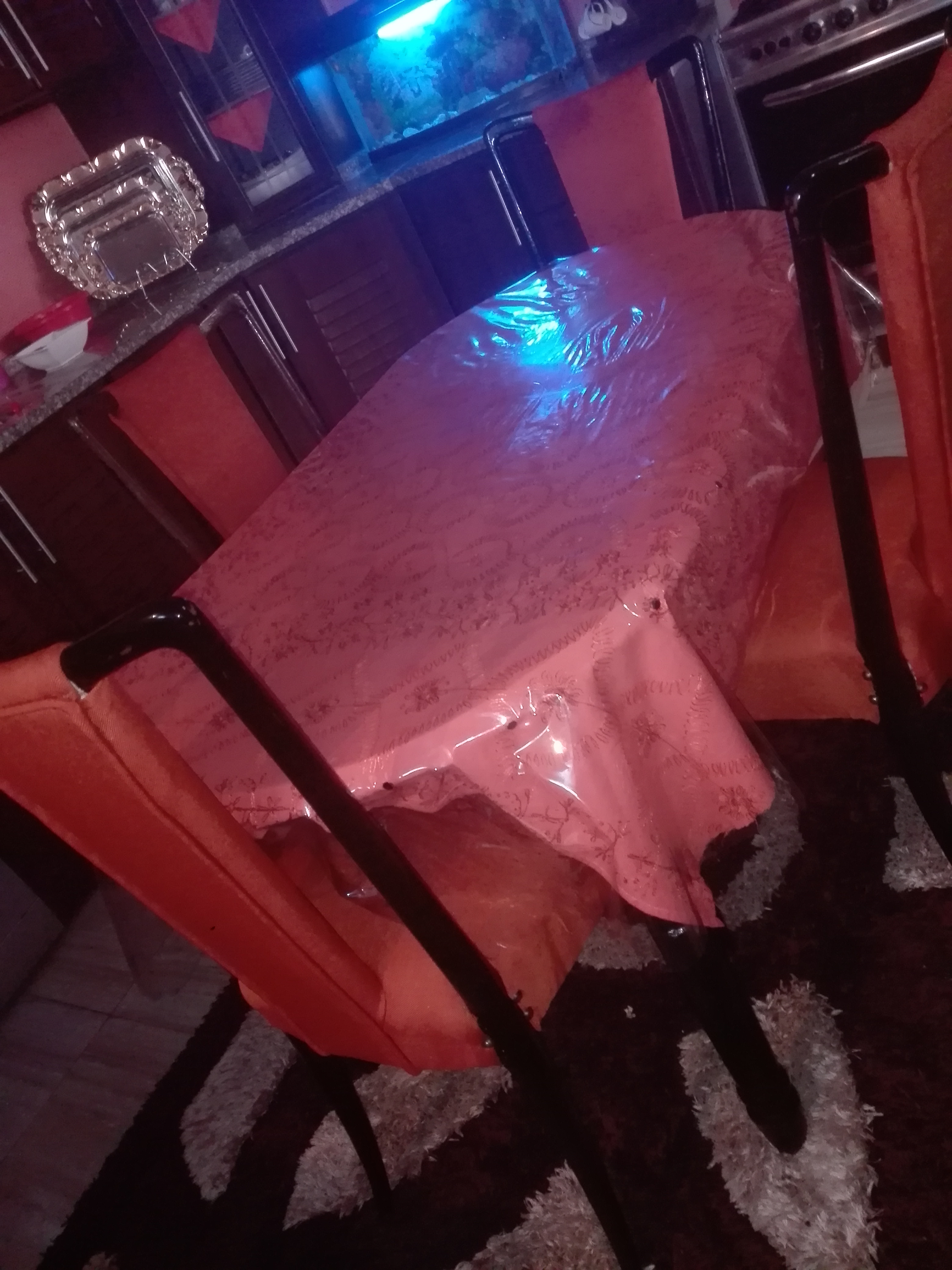 طاولة سفره للبيع
لا تنسَ أنك شاهدت هذا الإعلان في عنكبوت
شبه لجديد
شارع الرشيد...
