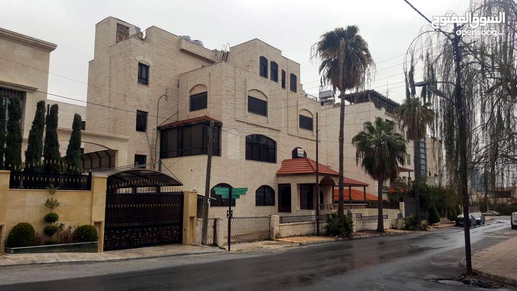 عماره سكنية للبيع في ام السماق موقع مميز                                            


	 				لا تنسَ أنك شاهدت هذا الإعلان في عنكبوت            
	 				
                                تتكون من خمس...
