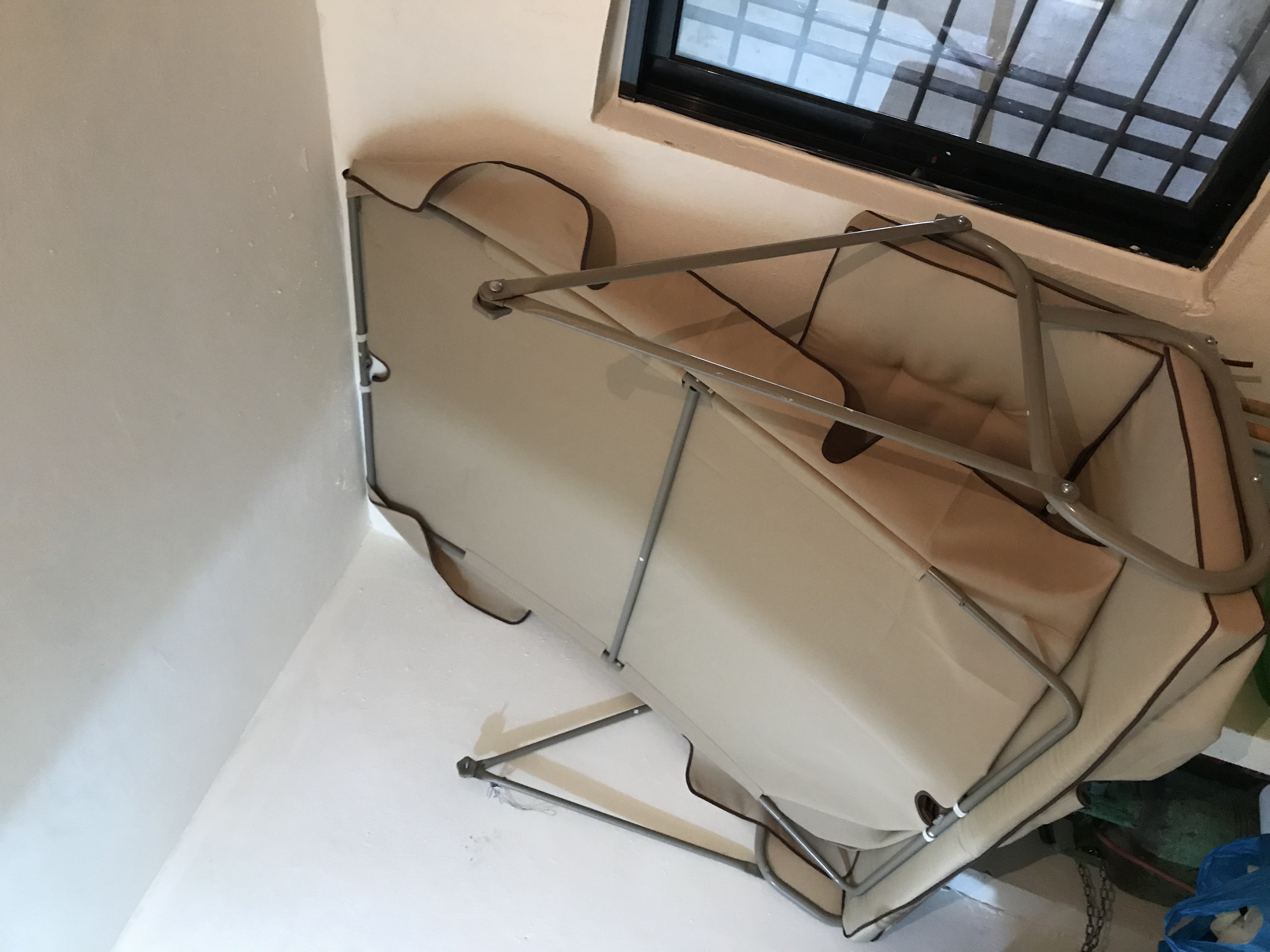 مرجيحه جديده
لا تنسَ أنك شاهدت هذا الإعلان في عنكبوت
مرجيحه جديده سعرها150 شريتها جديد قبل شه...