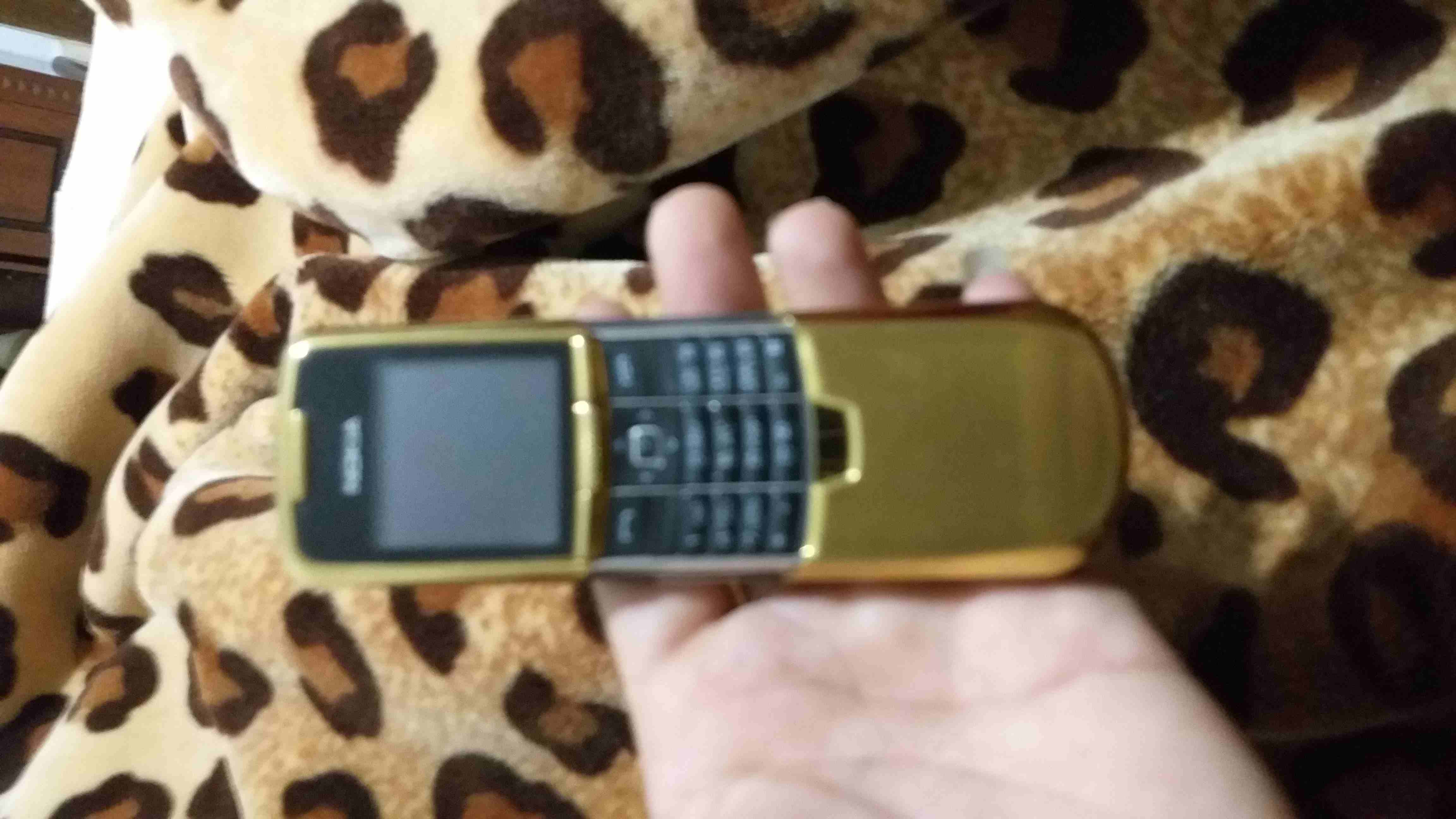 نوكيا 8800                                            


	 				لا تنسَ أنك شاهدت هذا الإعلان في عنكبوت            
	 				
                            نوكيا بحاله ممتازه جدا مع شاحنه الاصلي...