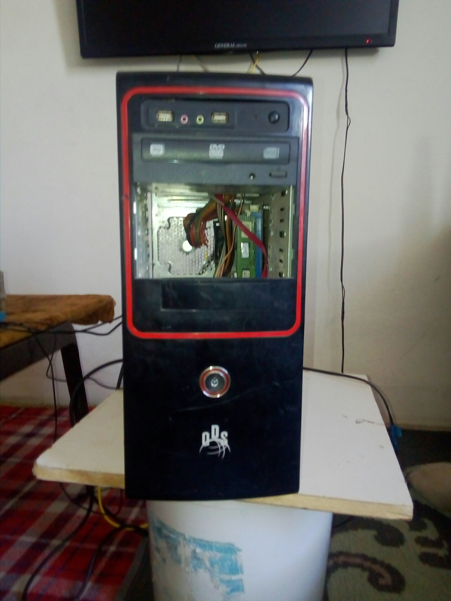 كمبيوتر سعره 180
لا تنسَ أنك شاهدت هذا الإعلان في عنكبوت
كمبيوتر سعره 180...