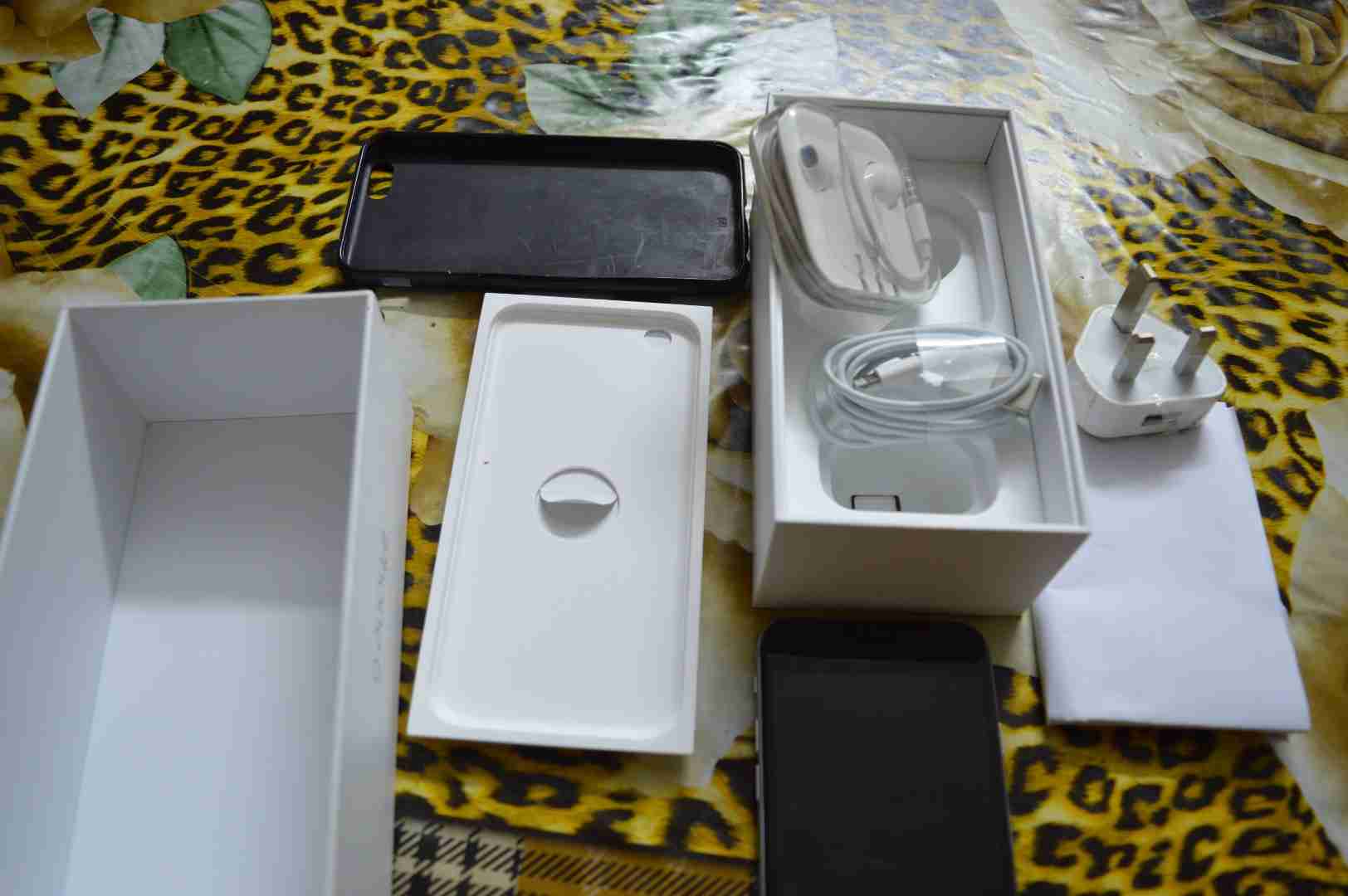 Iphone 6 32 gb كالجديد لقطة قابل للنقاش
لا تنسَ أنك شاهدت هذا الإعلان في عنكبوت
iphone 6 32 g...