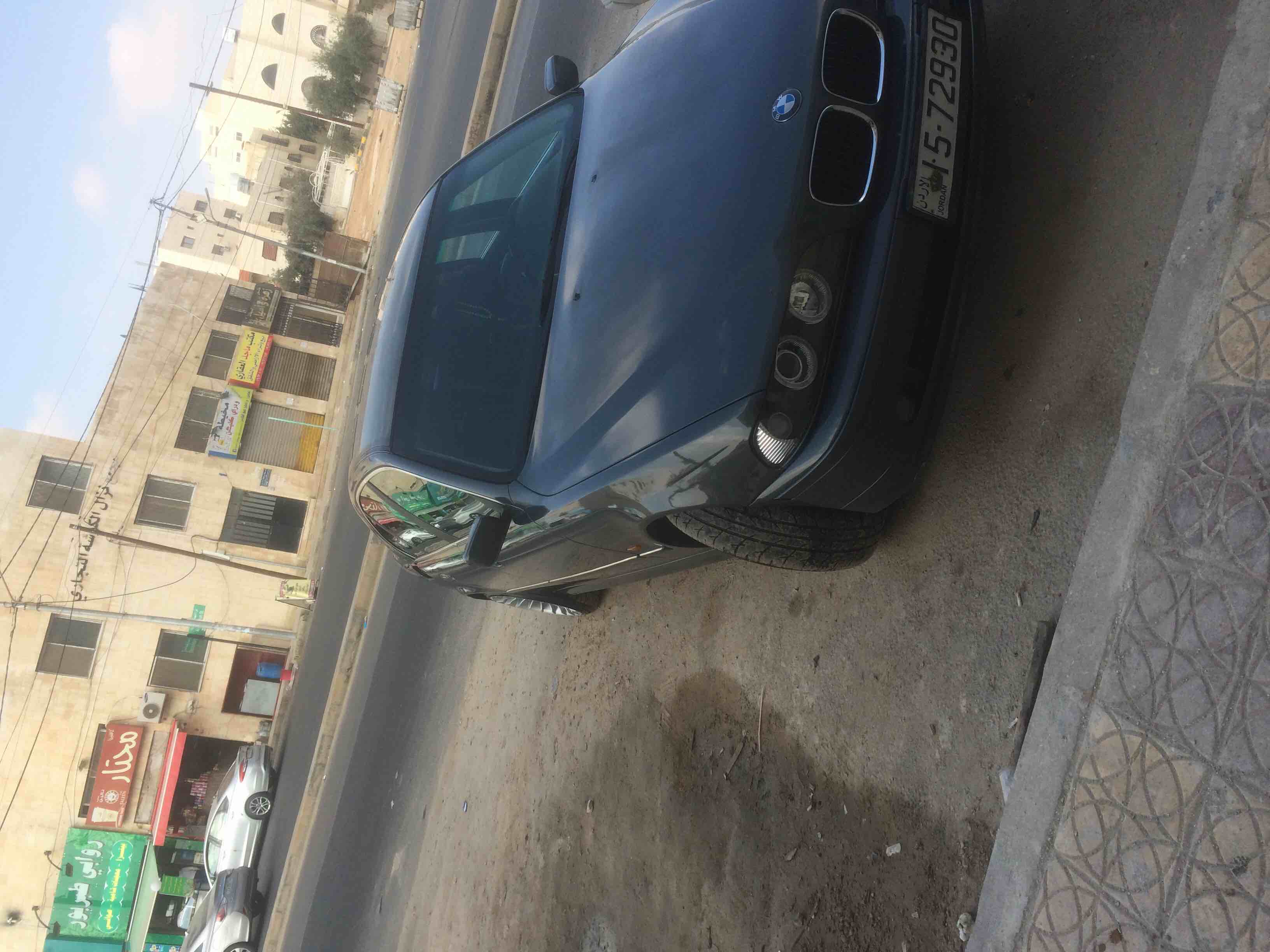 سياره bmw ٥٢٠ دب
فحص كامل ٧ جيد 
فل