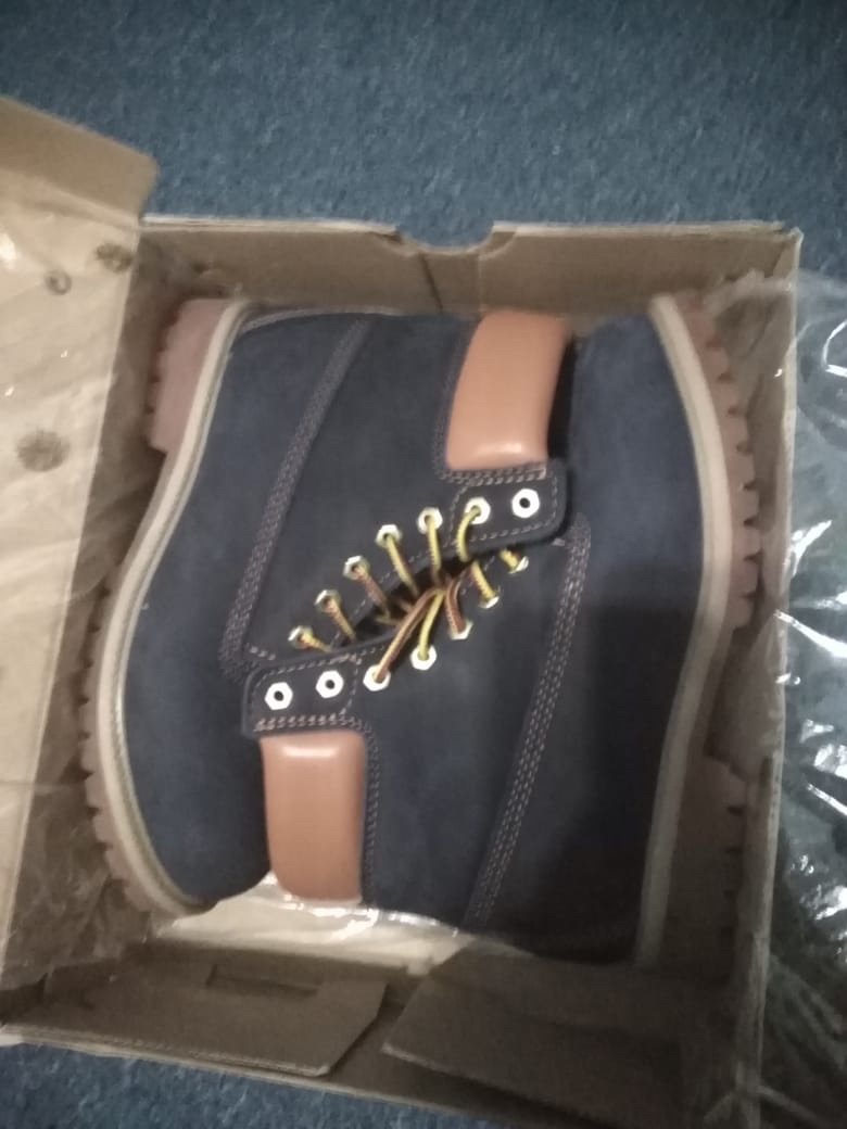 بسطار تيمبرلاند جديد بالكرتونه نمره 41 امريكي اصلي timberland safety new                                            


	 				لا تنسَ أنك شاهدت هذا الإعلان في عنكبوت...