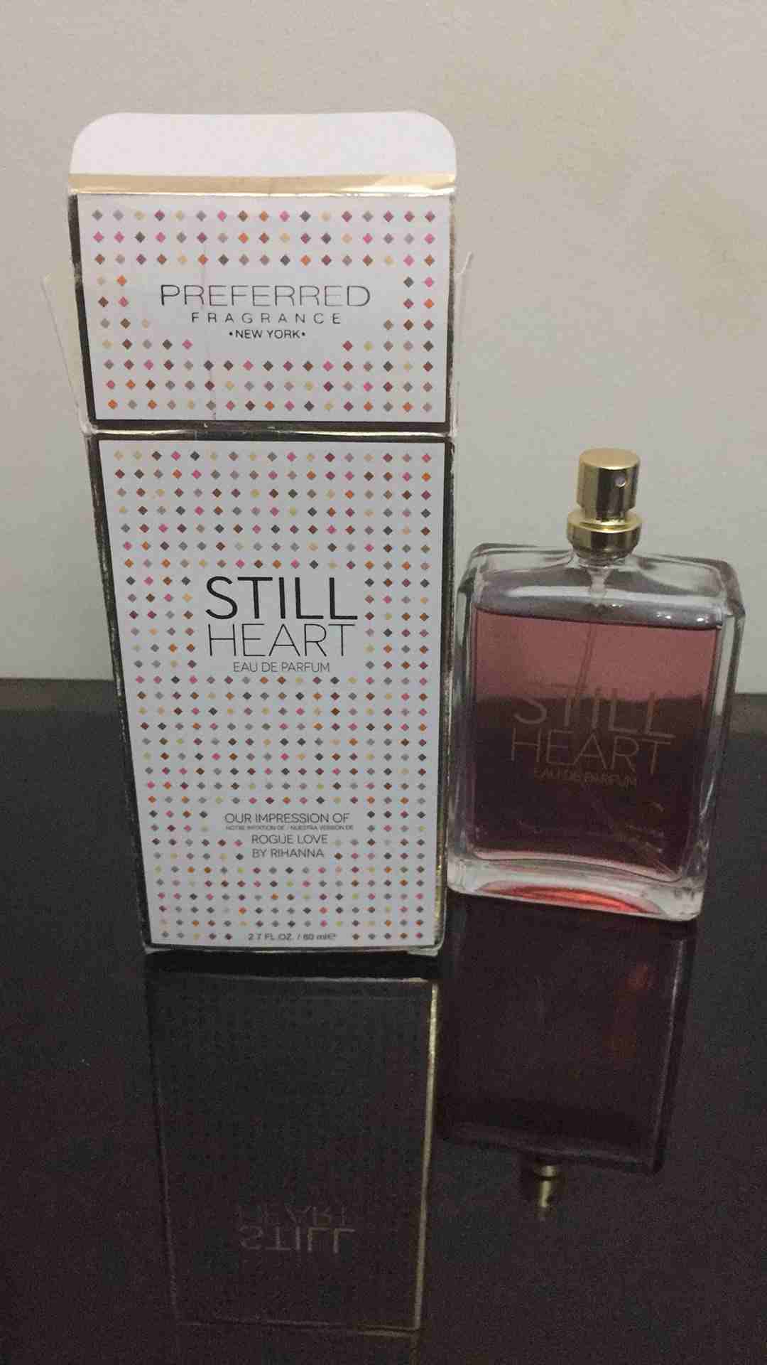 عطر STILL من امريكا
لا تنسَ أنك شاهدت هذا الإعلان في عنكبوت
رائحته جدا مميزه...