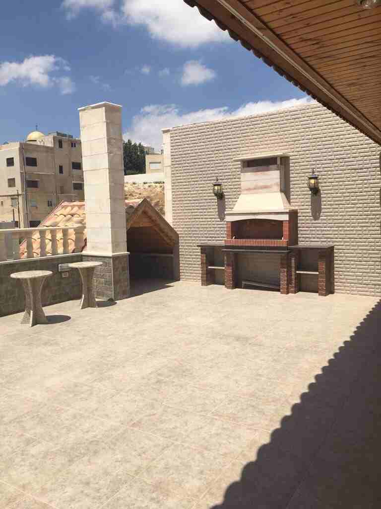 روف مفروش او فارغ للايجار في دابوق
لا تنسَ أنك شاهدت هذا الإعلان في عنكبوت
2 نوم 2 حمام صالون سفر...