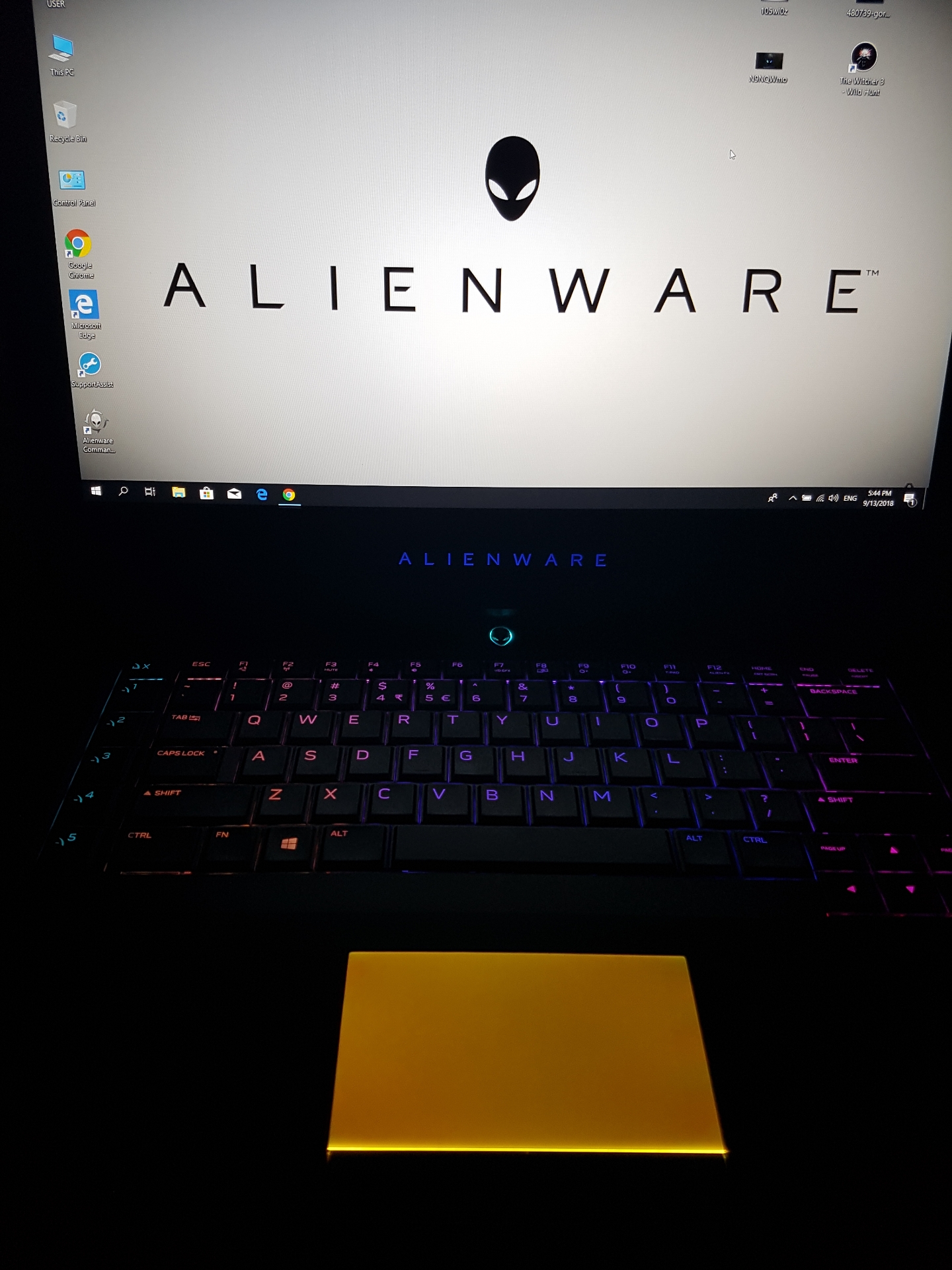 ALIENWARE 15R3 LAPTOP GTX 1080
لا تنسَ أنك شاهدت هذا الإعلان في عنكبوت
alienware gaming and d...