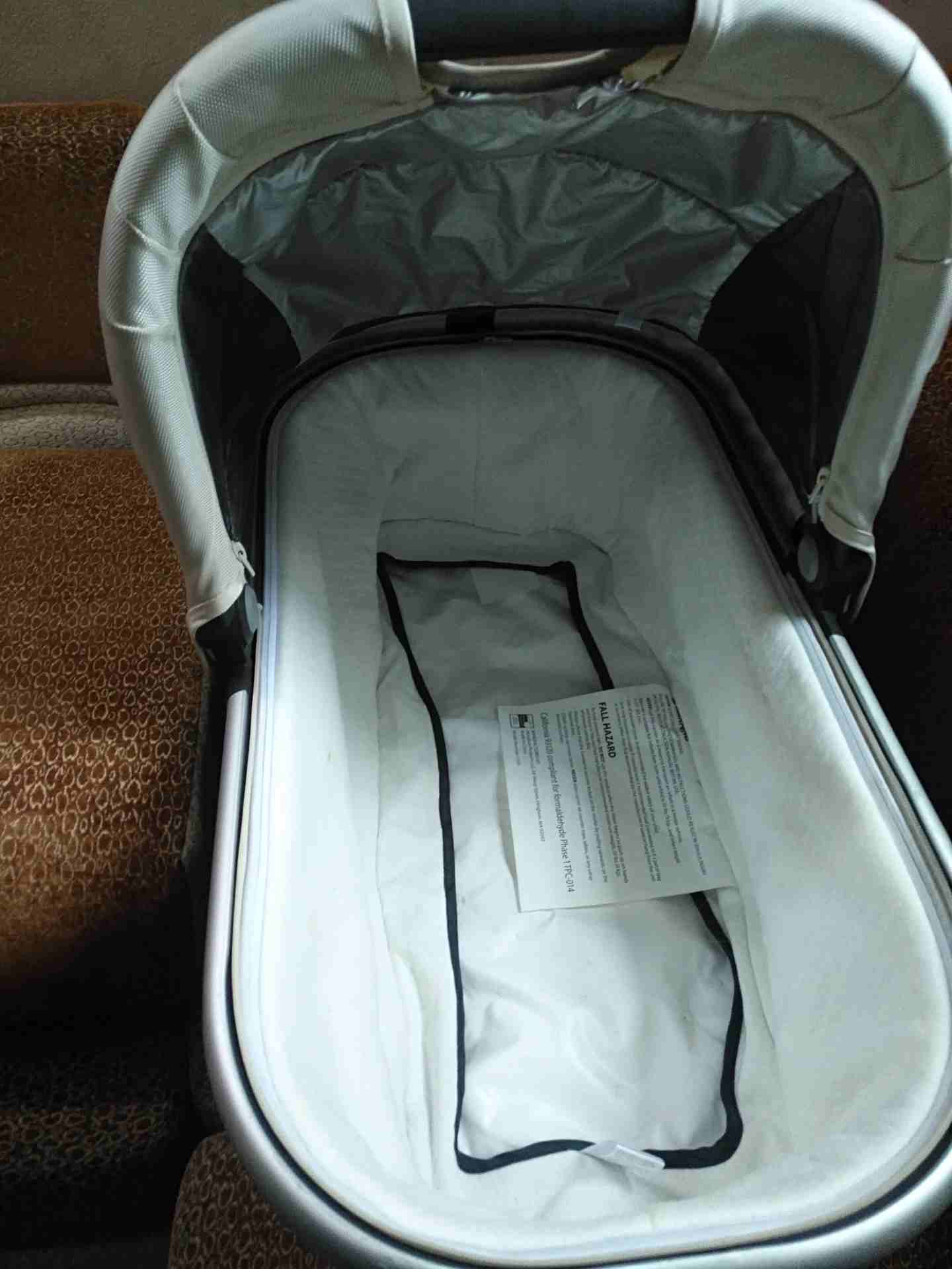 كوت بيبي ماركة uppababy العالمية
لا تنسَ أنك شاهدت هذا الإعلان في عنكبوت
كوت بيبي رائع ماركة uppa...