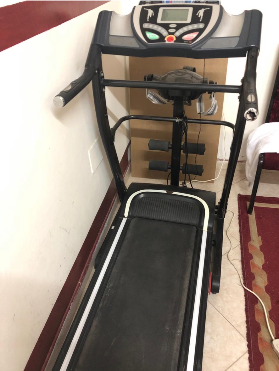 ادوات رياضه                                            


	 				لا تنسَ أنك شاهدت هذا الإعلان في عنكبوت            
	 				
                                دراجه كهربائيه جديده استعمال 3 اسابيع فقط...