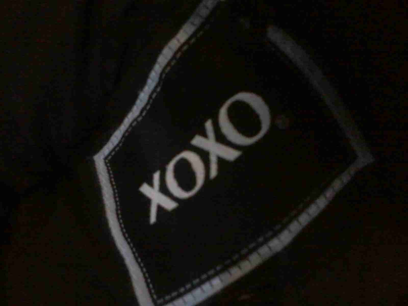 جاكيت ماركة xoxo لون اسود                                            


	 				لا تنسَ أنك شاهدت هذا الإعلان في عنكبوت            
	 				
                                الجاكيت بجننن وملبوس 5 مرات...