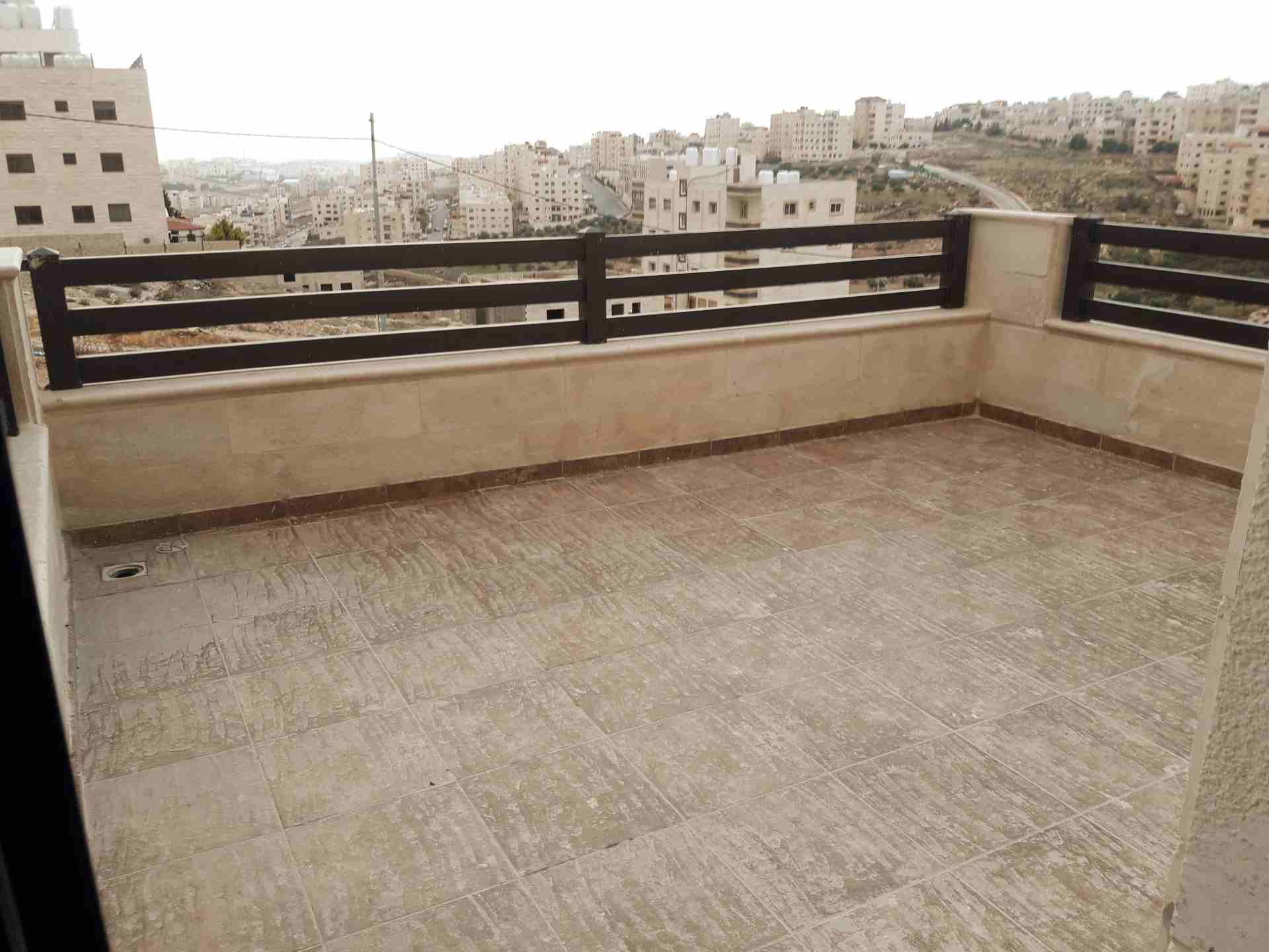 جبيهه مقابل قصر الاميىره بسمه عند مسجد زمزم
لا تنسَ أنك شاهدت هذا الإعلان في عنكبوت
اخر شقتين في...