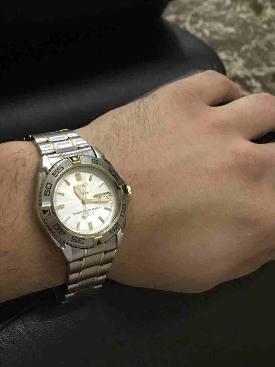 ساعه 5 seiko اوتوماتيك اصليه جديده
لا تنسَ أنك شاهدت هذا الإعلان في عنكبوت
ساعه سيكو 5 seiko اصلي...
