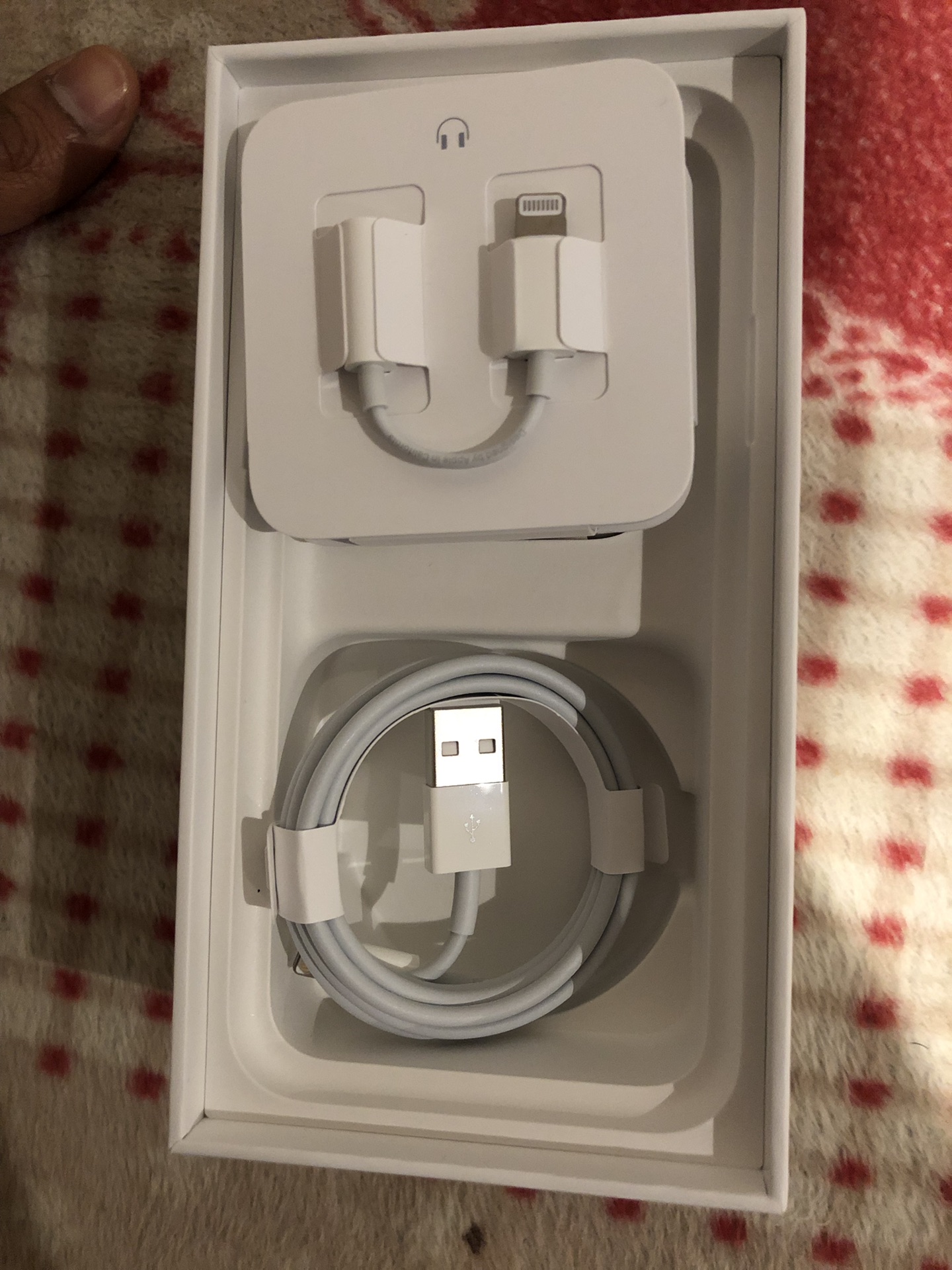 ايفون 7 بلس 128G الكرتون وجميع ملحقاته جديدة
لا تنسَ أنك شاهدت هذا الإعلان في عنكبوت
اللي مهت...