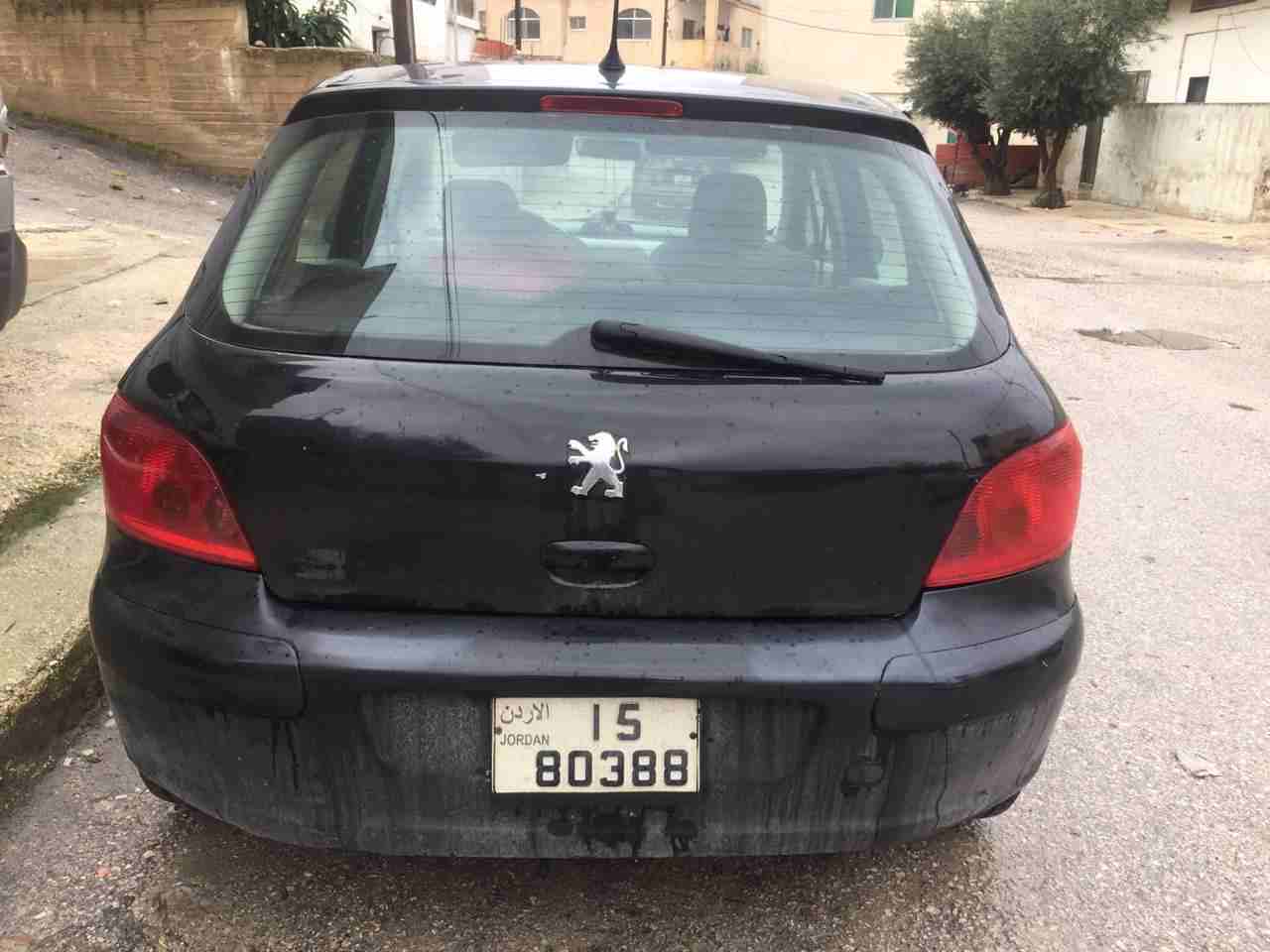 بيجو 307  2003                                            


	 				لا تنسَ أنك شاهدت هذا الإعلان في عنكبوت            
	 				
                            السيارة بحاله جيده جدآ استعمال سيدة .اتوقع...