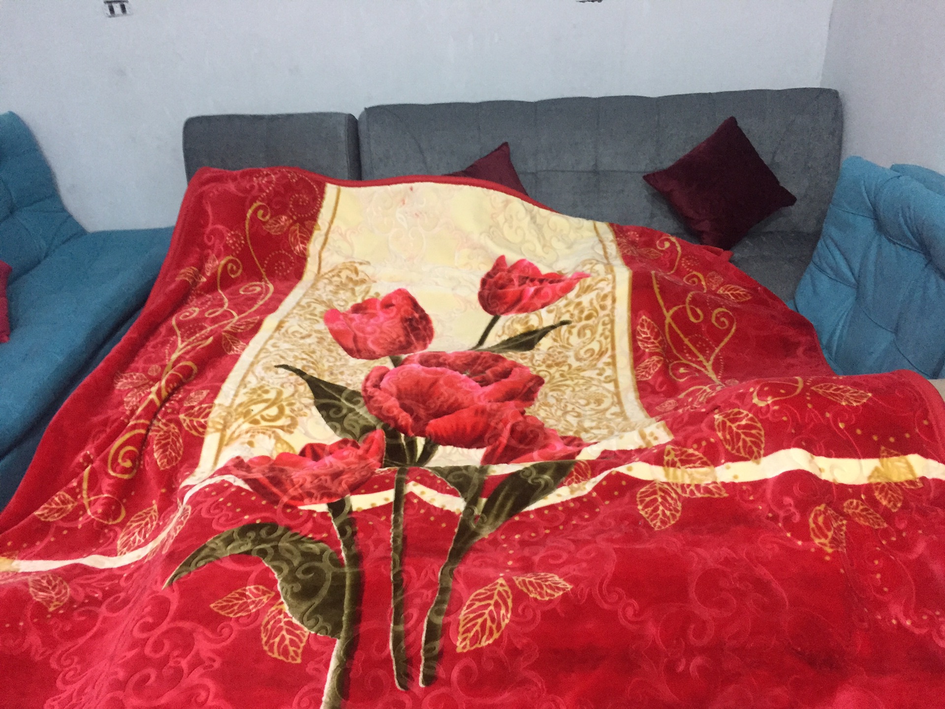 بطانية دبل فيس من شركة جومانا...                                            


	 				لا تنسَ أنك شاهدت هذا الإعلان في عنكبوت            
	 				
                                بطانية دبل فيس..0109...