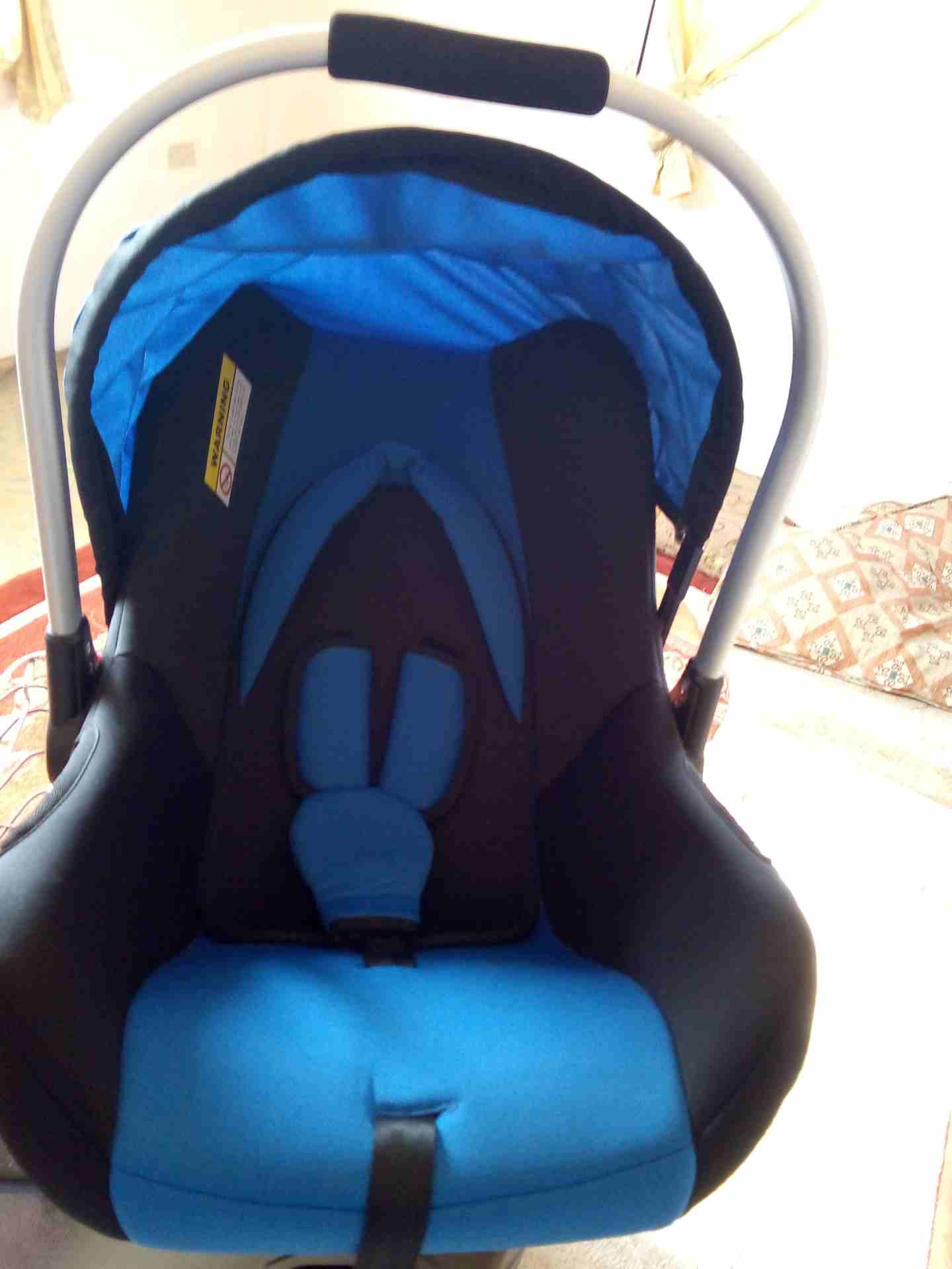 كرسي سياره للاطفال مع هزاز
لا تنسَ أنك شاهدت هذا الإعلان في عنكبوت
كرسي اطفال لسياره جديد استعمال...