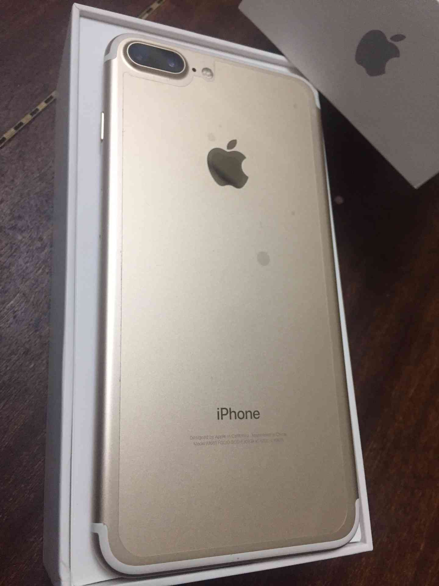 ايفون 7plus 128g ولا نقرة وكالة مع الشاحن والكرتونة
لا تنسَ أنك شاهدت هذا الإعلان في عنكبوت
ا...