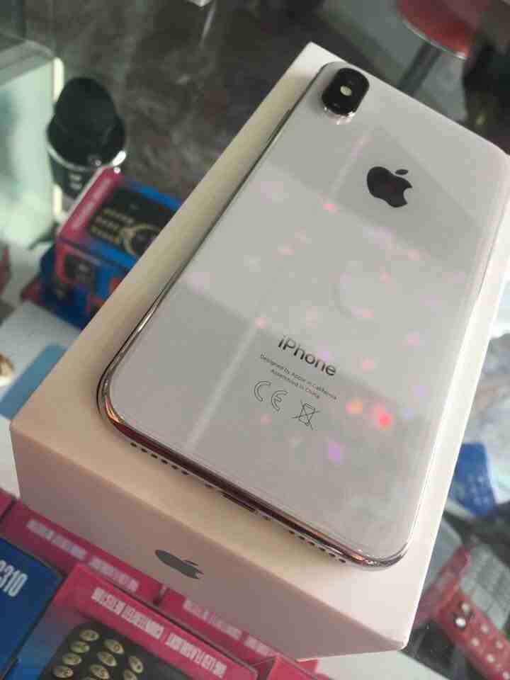 ايفون x 265 Gb
لا تنسَ أنك شاهدت هذا الإعلان في عنكبوت
ايفون اكس
لون ابيض سكري
256 جيجا جهاز اس...