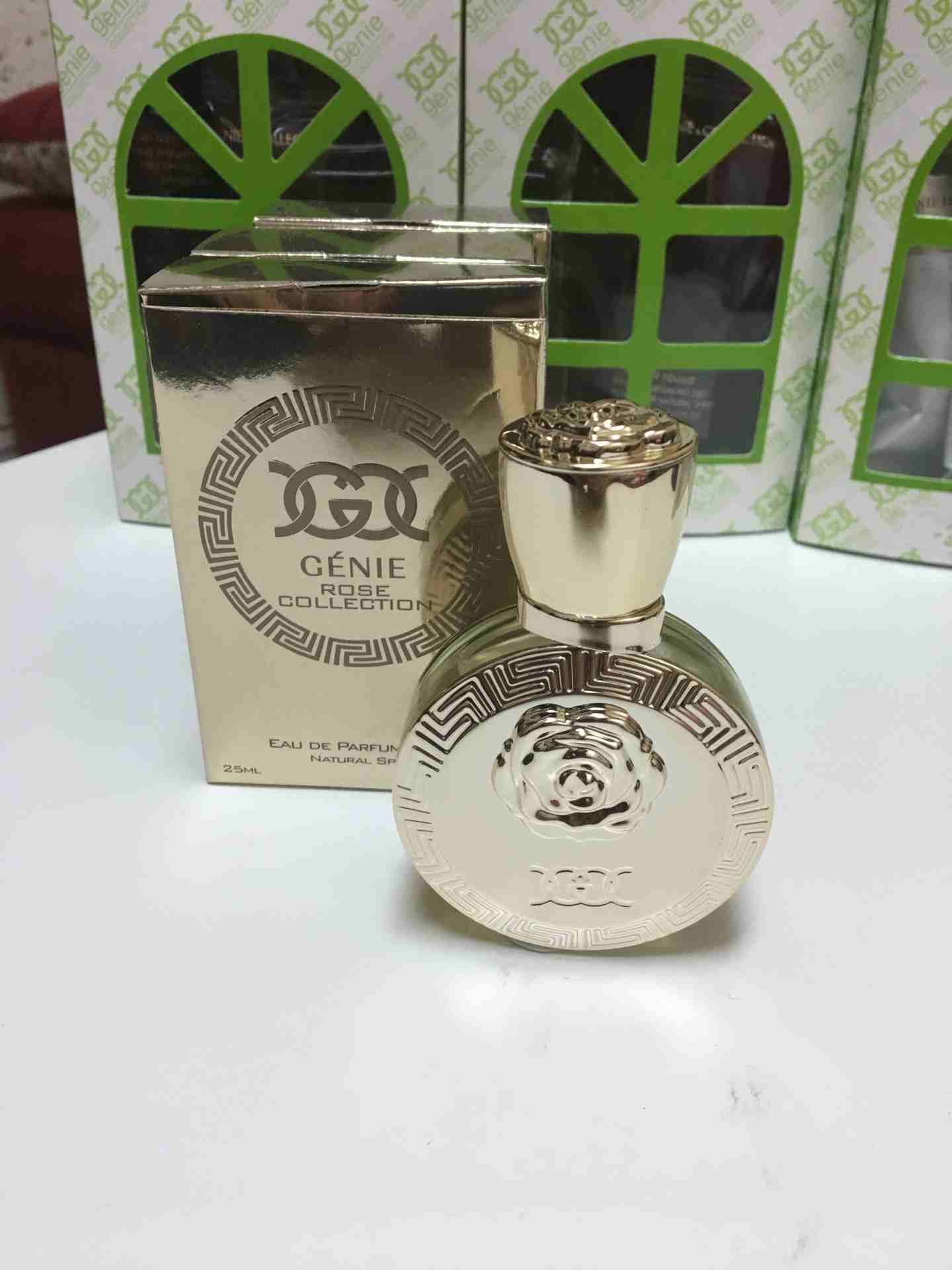 عطور جيني الاصليه والأنواع العالميه المميزة 25 ml                                            


	 				لا تنسَ أنك شاهدت هذا الإعلان في عنكبوت            
	 				
                            يوجد لد...