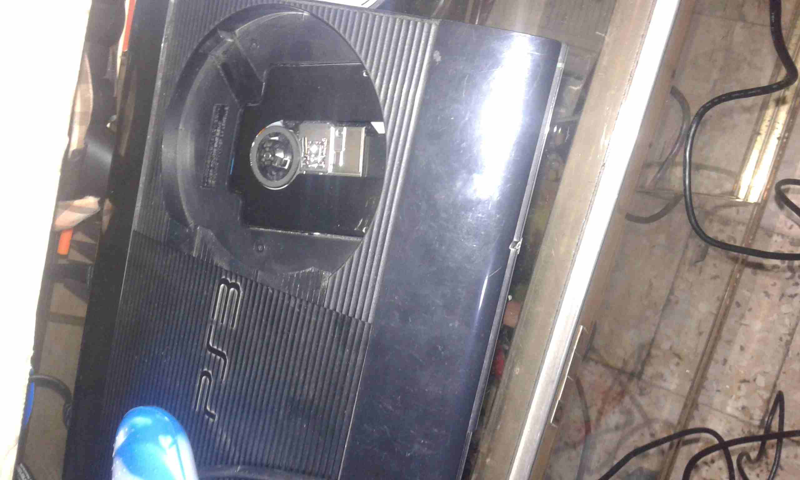 بلاستيشن 3  سوبر سلم                                            


	 				لا تنسَ أنك شاهدت هذا الإعلان في عنكبوت            
	 				
                            بلاستيشن 3 500 جيجا ونازل عليها 32 ل...