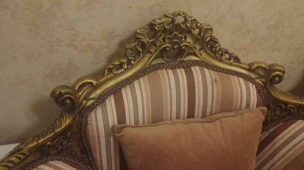 طقم كنب حفر دمياطي فاخر
لا تنسَ أنك شاهدت هذا الإعلان في عنكبوت
طقم حفر يدوي دمياطي فاخر
لاص...