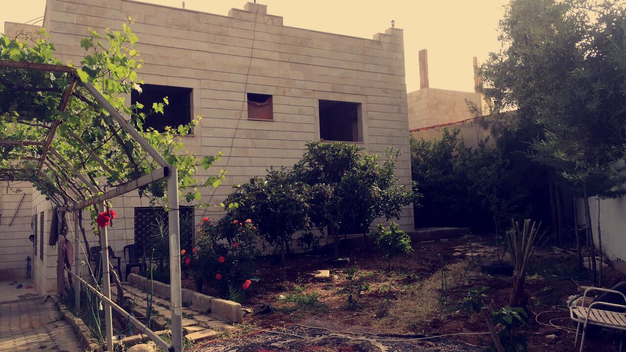 بيت مستقل مع شبة تسوية للبيع [كاش او دفعتين] الجويدة حي الباير                                            


	 				لا تنسَ أنك شاهدت هذا الإعلان في عنكبوت...
