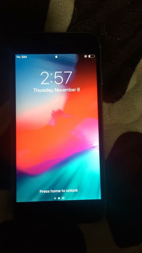 iphone 6 16g
لا تنسَ أنك شاهدت هذا الإعلان في عنكبوت
الجهاز ما فيه ولا شخطه
معه الشاحن..
الس...