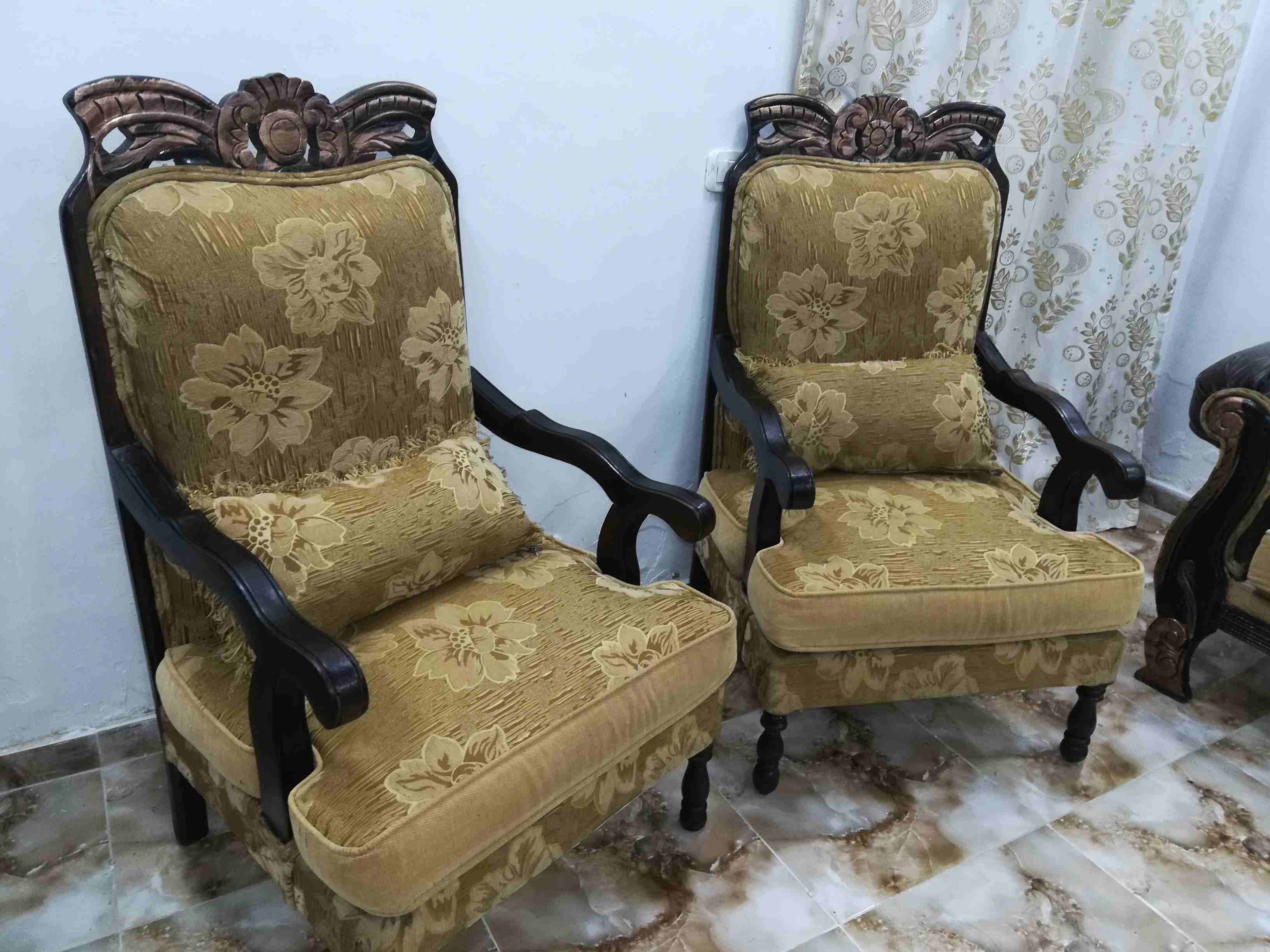 طقم كنب مصري للبيع بحاله الجديد بيع مستعجل
لا تنسَ أنك شاهدت هذا الإعلان في عنكبوت
طقم كنب للبيع...
