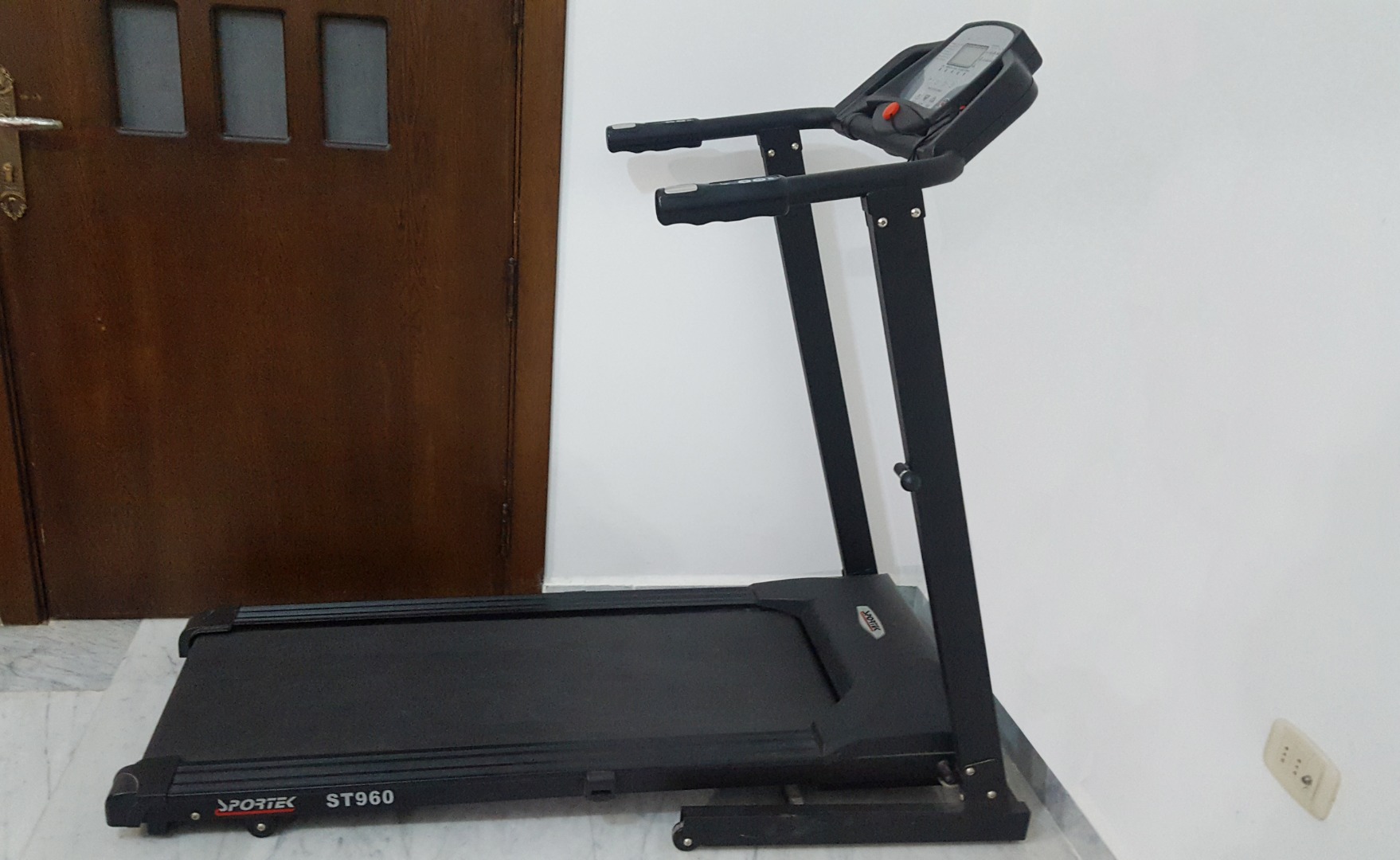 جهاز المشي و الركض Treadmillبسعر مميز جدا                                            


	 				لا تنسَ أنك شاهدت هذا الإعلان في عنكبوت            
	 				
                                جهاز للمشي...