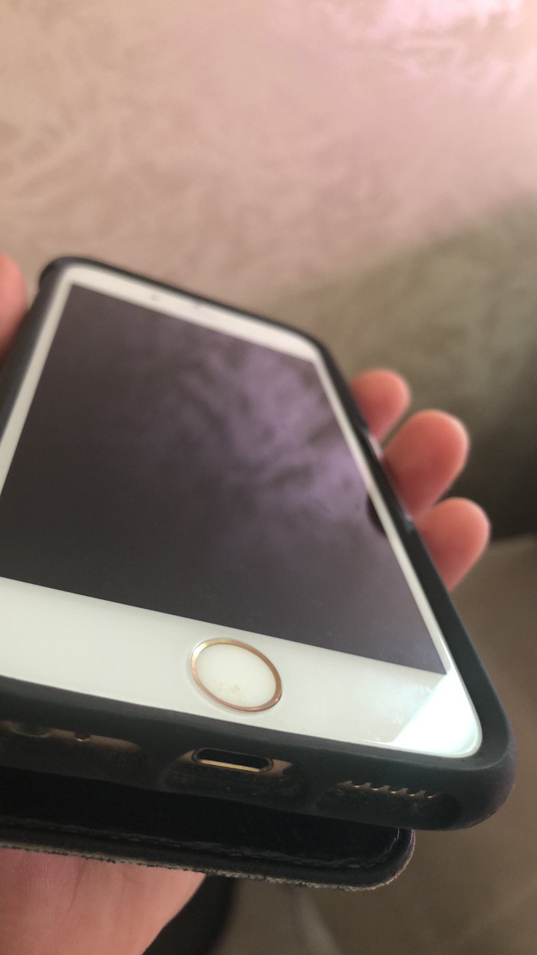 ايفون 6s ممتاز أمريكي حالة الوكالة 64G مع شاحن اصلي ذهبي اصلي                                            


	 				لا تنسَ أنك شاهدت هذا الإعلان في عنكبوت...