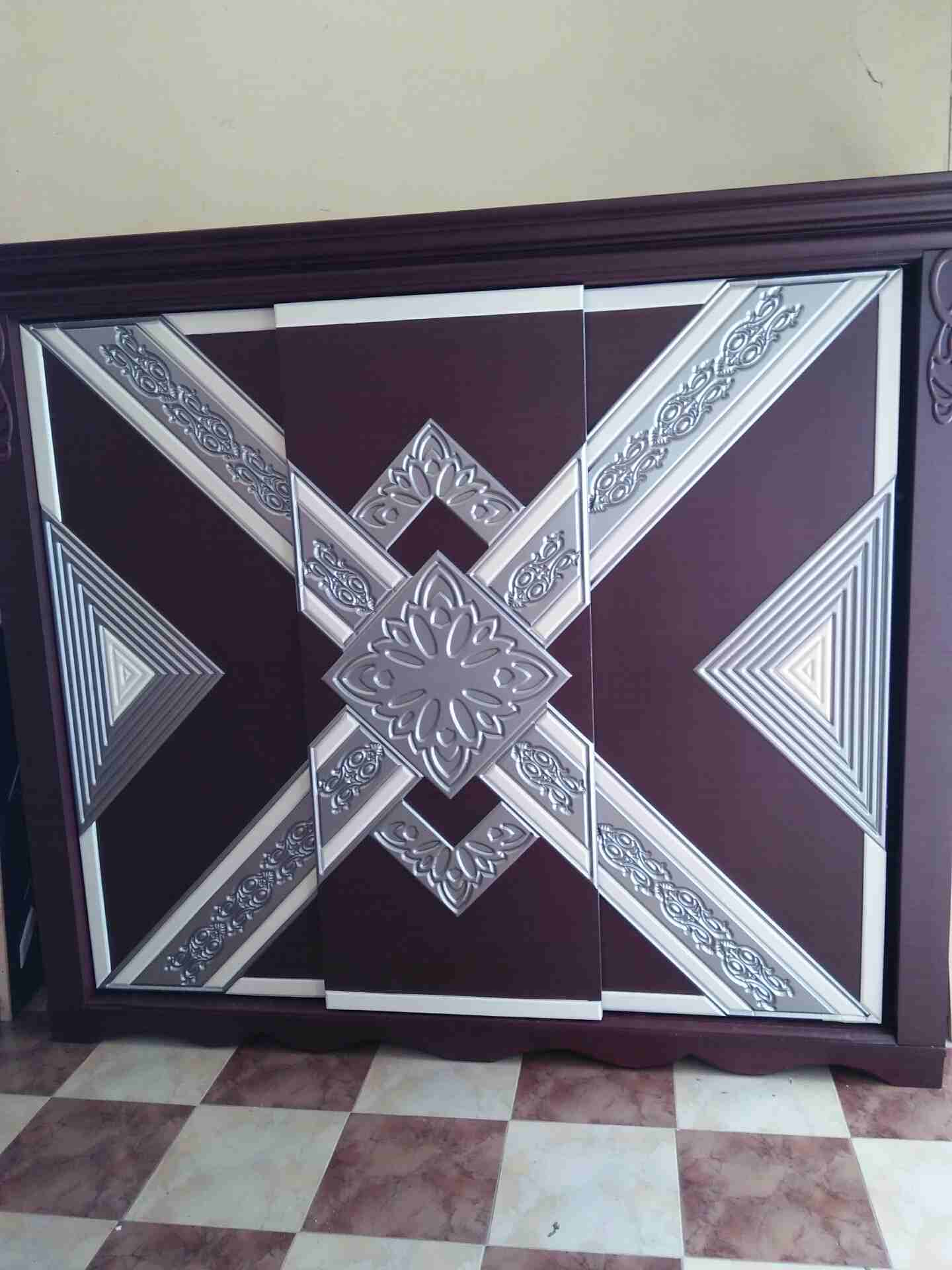 غرف نوم جديدة كمله للبيع ت01206702691
لا تنسَ أنك شاهدت هذا الإعلان في عنكبوت
غرف نوم جديدة كمله...