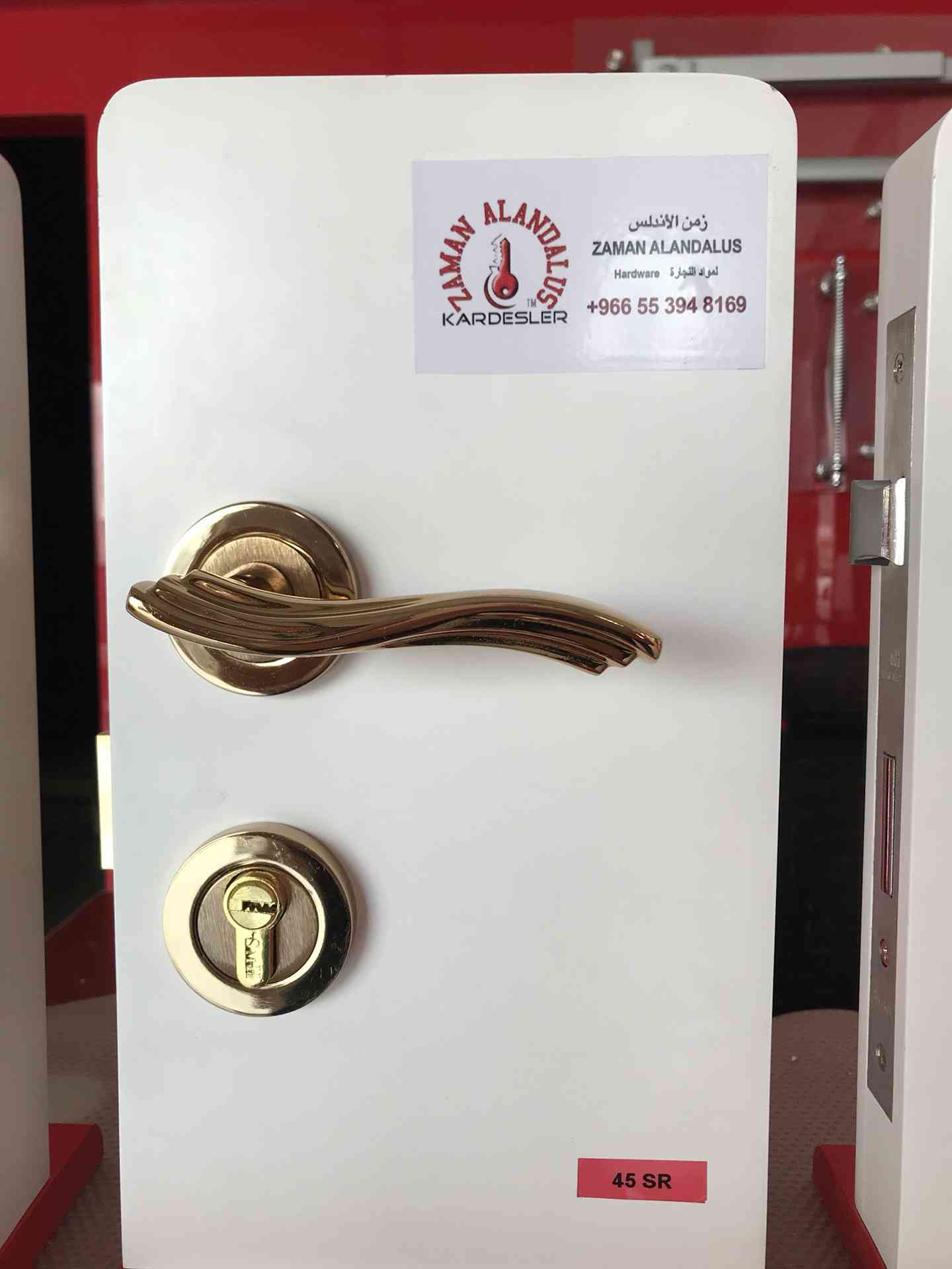 مسكات ابواب تركية
لا تنسَ أنك شاهدت هذا الإعلان في عنكبوت
مسكات ابواب وكوالين ماركة KARDESLER...
