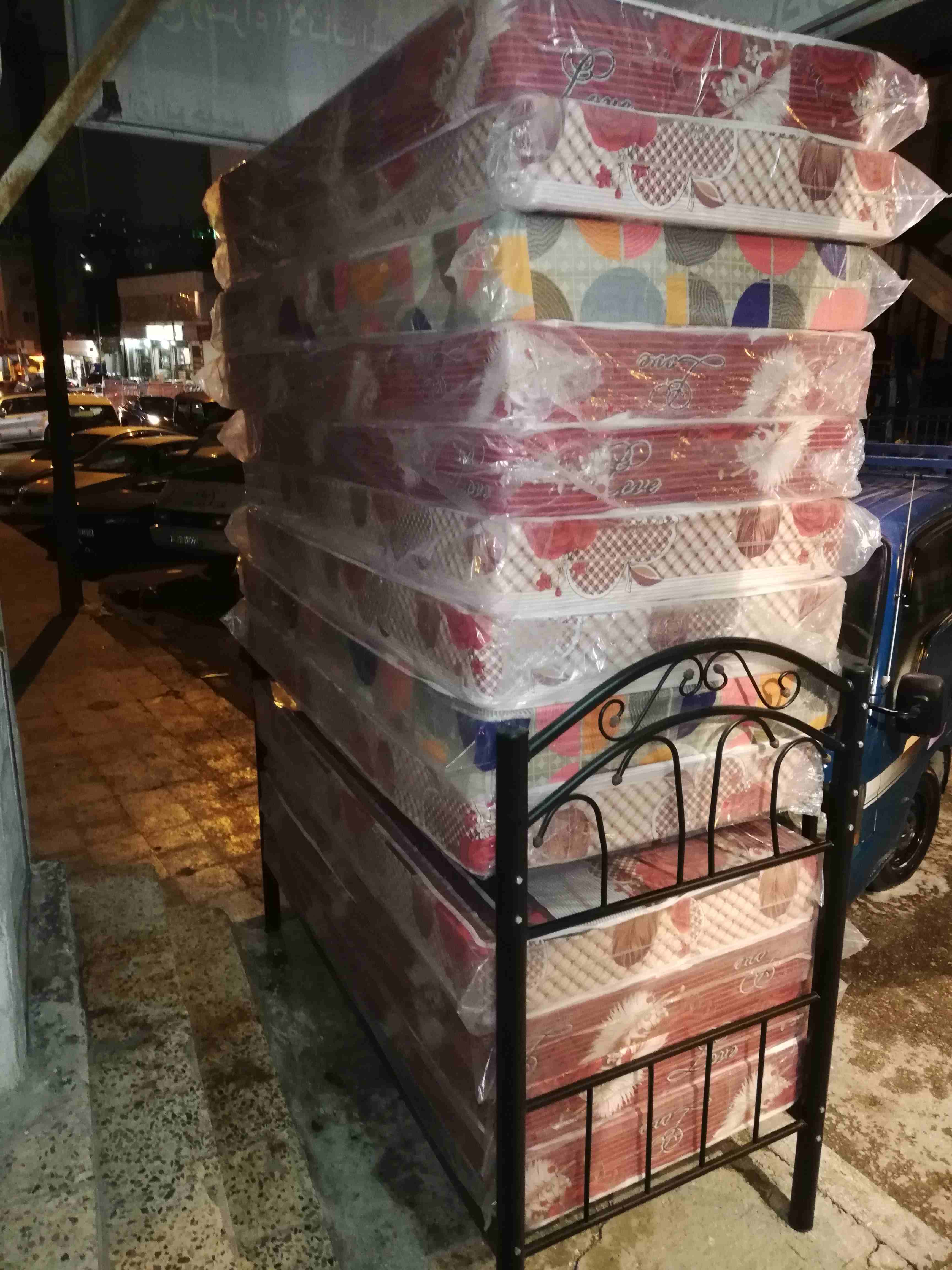 فرشات أسفنج ضغط عالي للبيع
لا تنسَ أنك شاهدت هذا الإعلان في عنكبوت
فرشات أسفنج ضغط عالي للبيع بي...