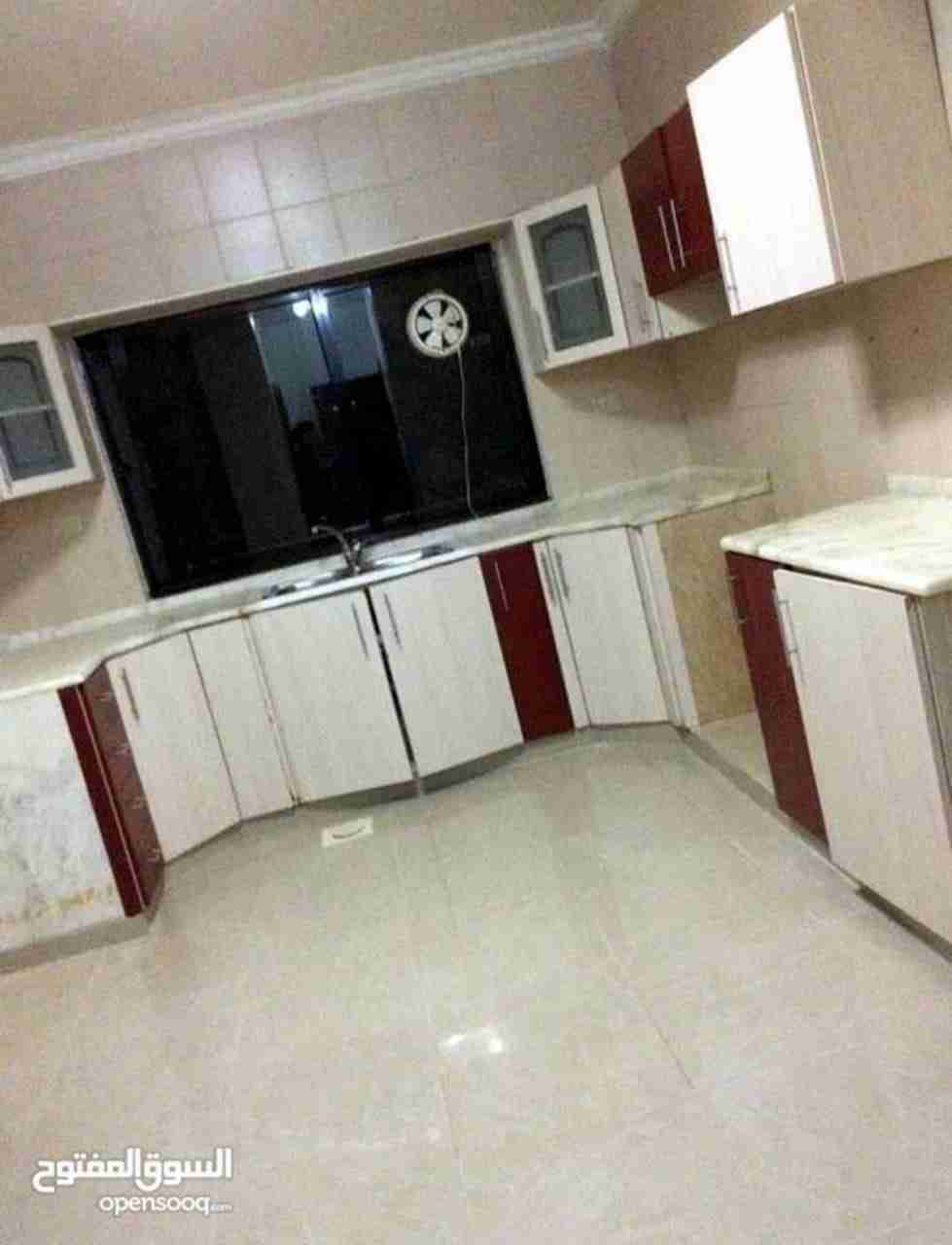 شقة فارغة في جبل الحسين مساحة 80 م عبارة عن 2 نوم وغرفة ضيوف ت 0791497871                                            


	 				لا تنسَ أنك شاهدت هذا الإعلان في عنكبوت...