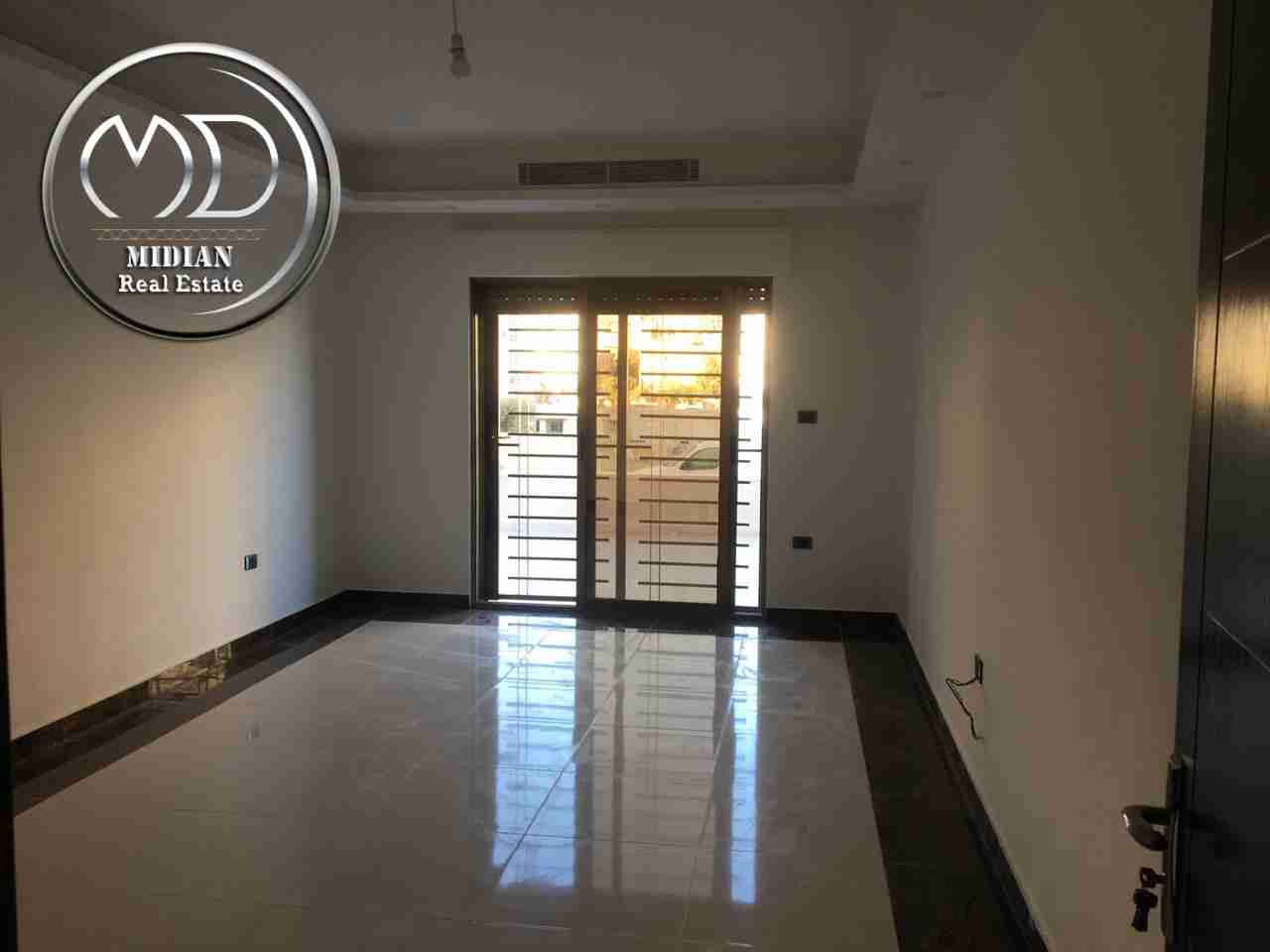 شقق جديده للبيع الجاردنز خلف بن العميد بمساحات مختلفه 120م &amp; 137م وباسعار مناسبة                                            


	 				لا تنسَ أنك شاهدت هذا الإعلان في عنكبوت...