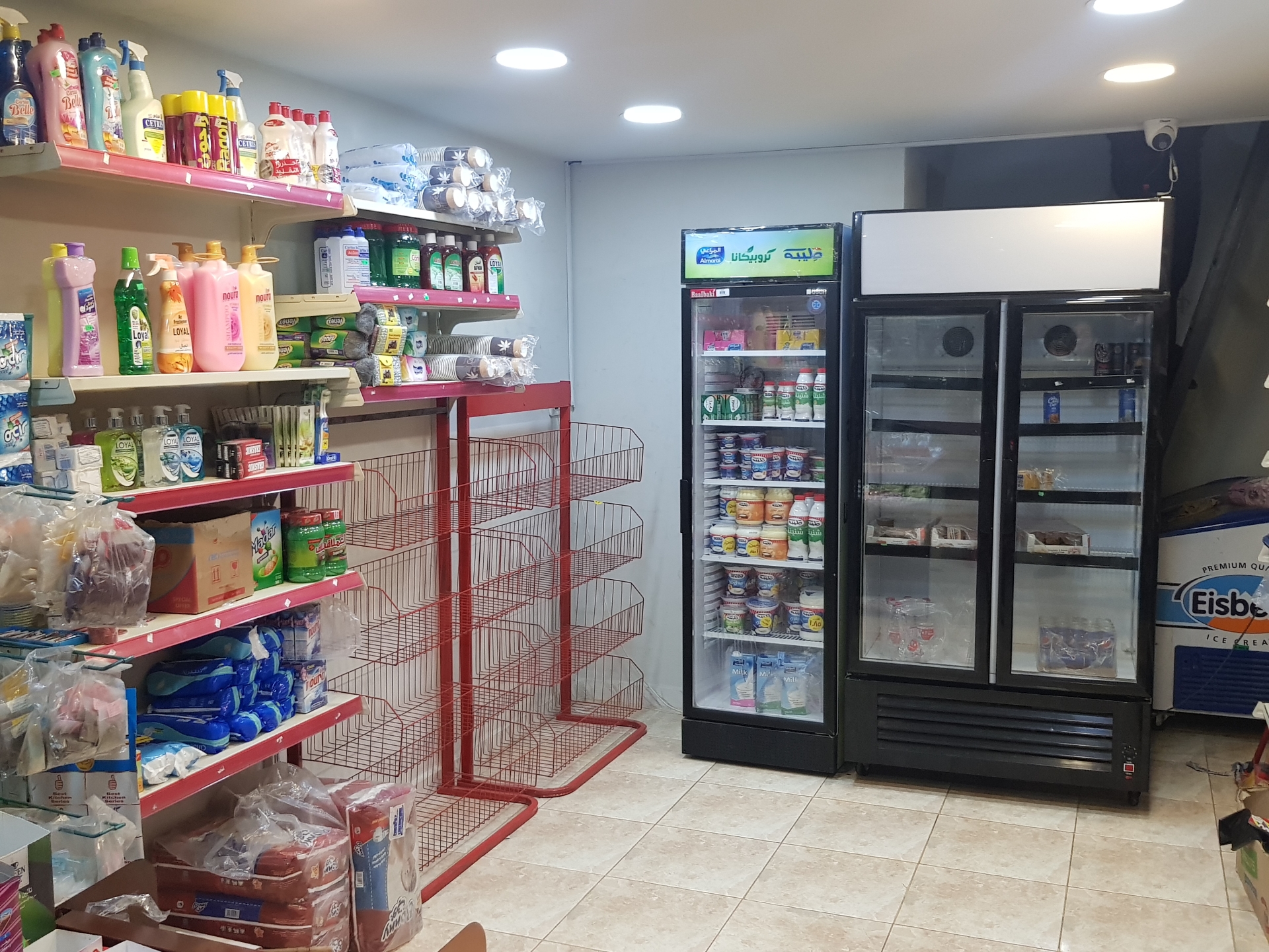 سوبر ماركت في الهاشمي الشمالي بموقع مميز بسعر مغري
لا تنسَ أنك شاهدت هذا الإعلان في عنكبوت
سو...