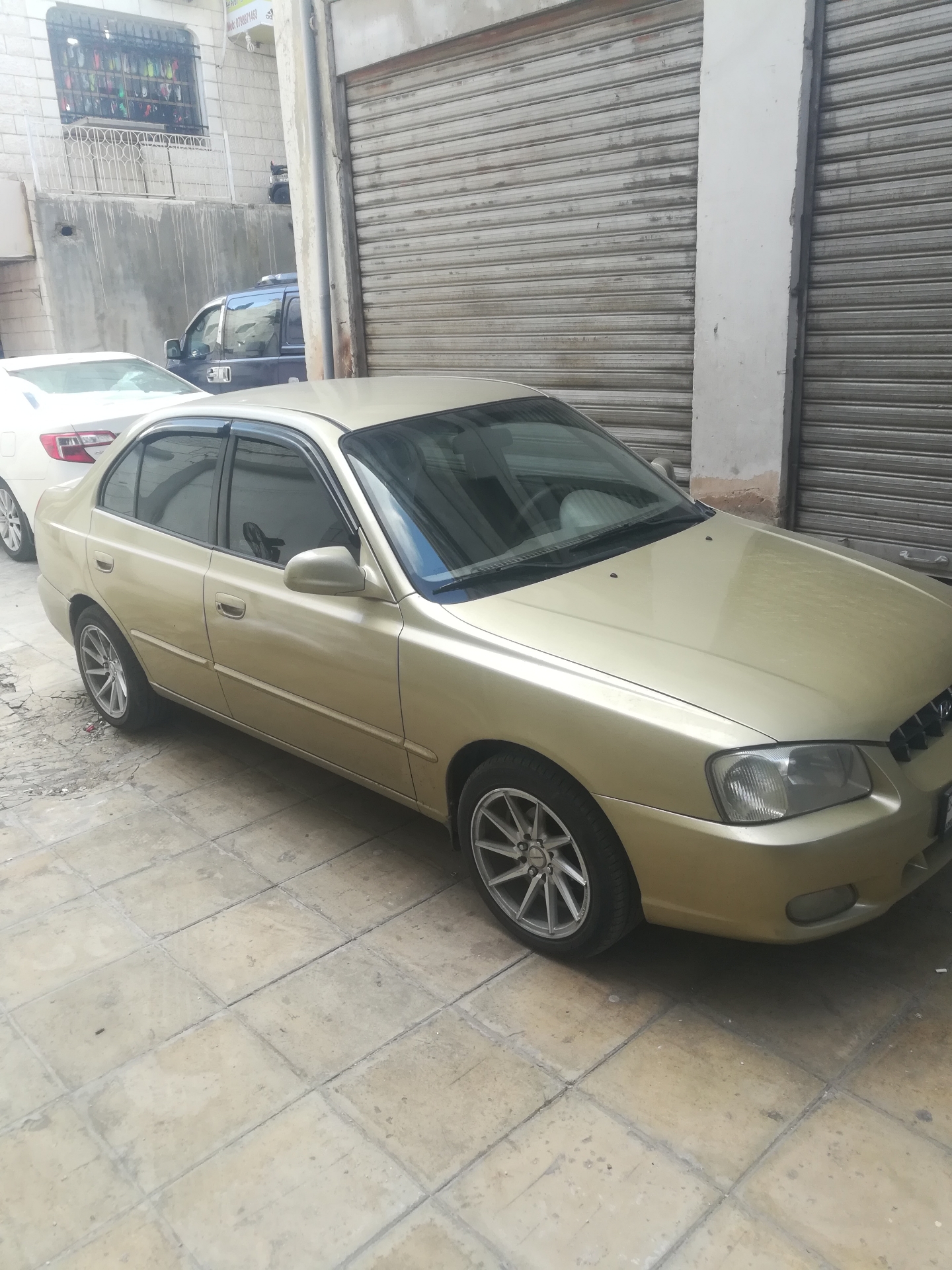 فيرنا موديل 2000 فحص 3جيد وضربه راسيه
لا تنسَ أنك شاهدت هذا الإعلان في عنكبوت
السياره مكانيك...