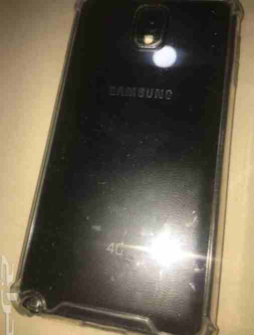 Galaxy Note
لا تنسَ أنك شاهدت هذا الإعلان في عنكبوت
عندي جالاكسي نوت مدري اي اصدار صراحة بس شغال...