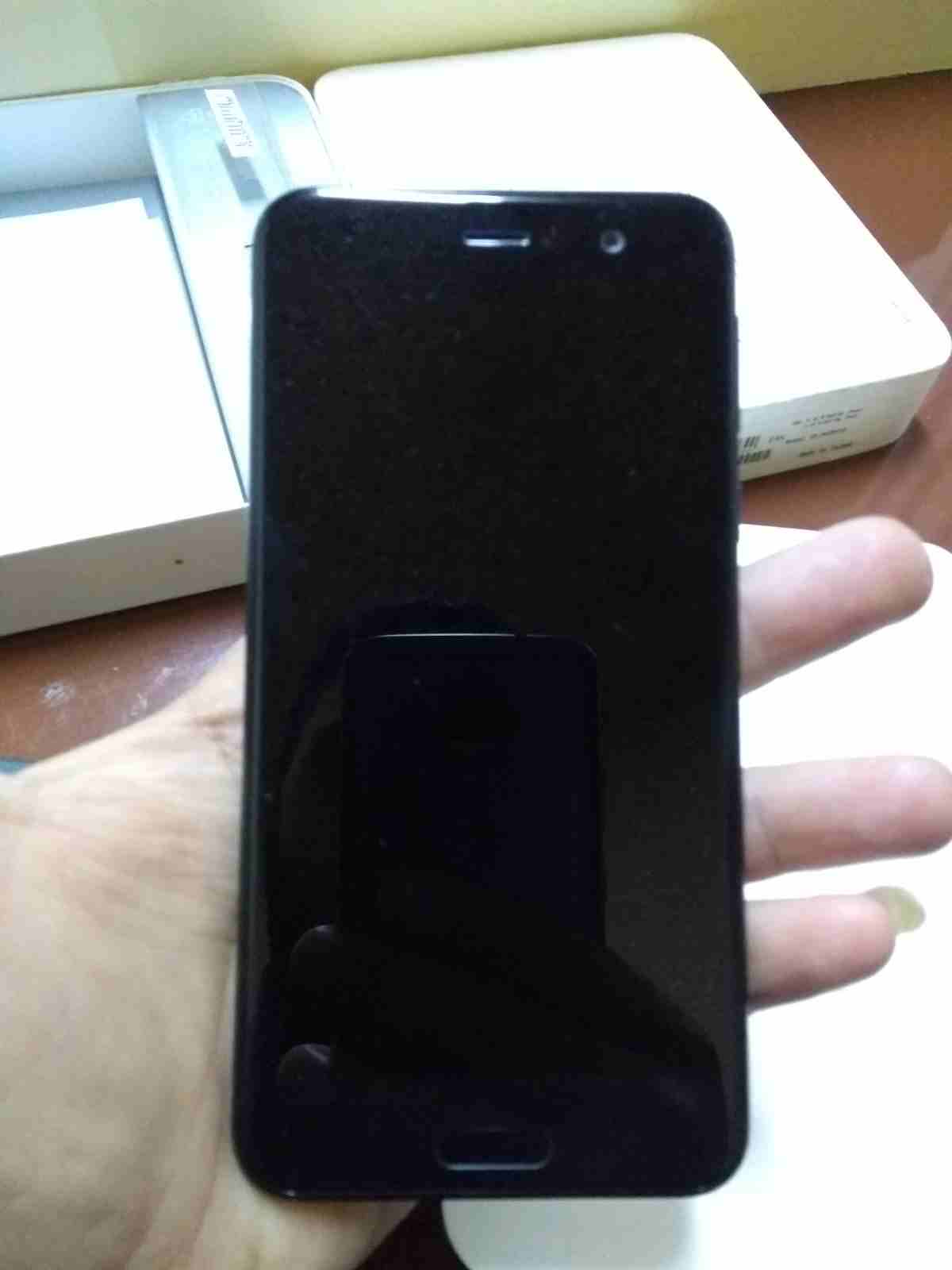 HTC u play للبيع بسعر مغري او بدل على اقل ثمن 64جيجا
لا تنسَ أنك شاهدت هذا الإعلان في عنكبوت
الم...