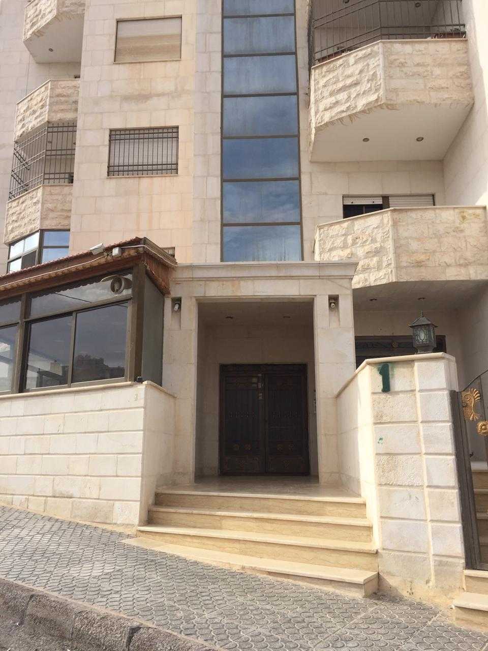 روف للإيجار في الجبيهة                                            


	 				لا تنسَ أنك شاهدت هذا الإعلان في عنكبوت            
	 				
                                روف مساحه 75 متر
غرفه نوم وحما...