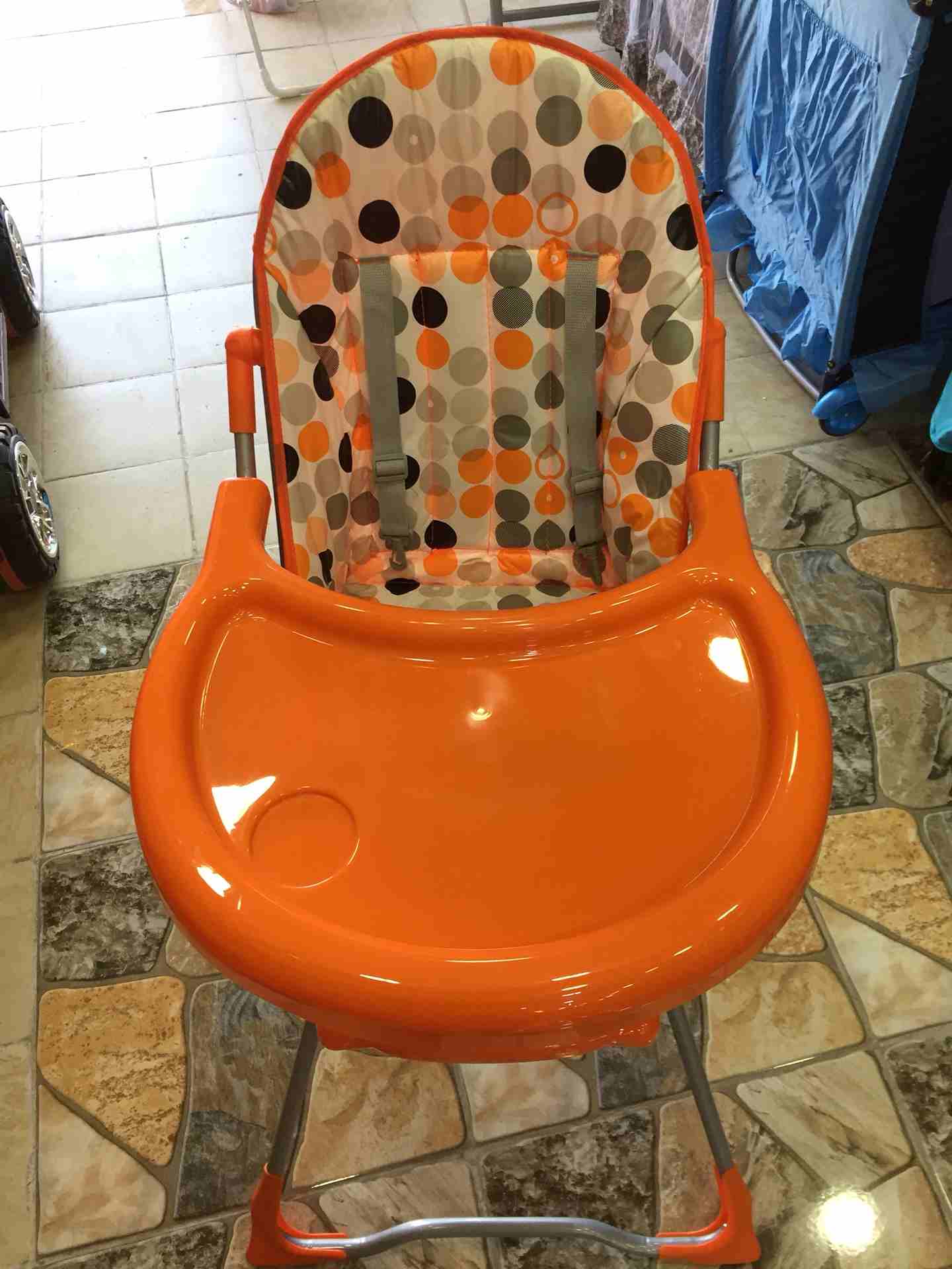 كراسي طعام ماركات عالميه اصليه
لا تنسَ أنك شاهدت هذا الإعلان في عنكبوت
كراسي طعام ماركات عالميه ا...