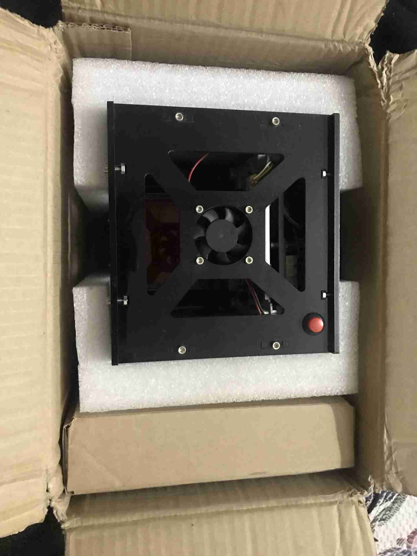 ماكنه حفر ورسم ليزر neje mini laser engraving machine
لا تنسَ أنك شاهدت هذا الإعلان في عنكبوت...