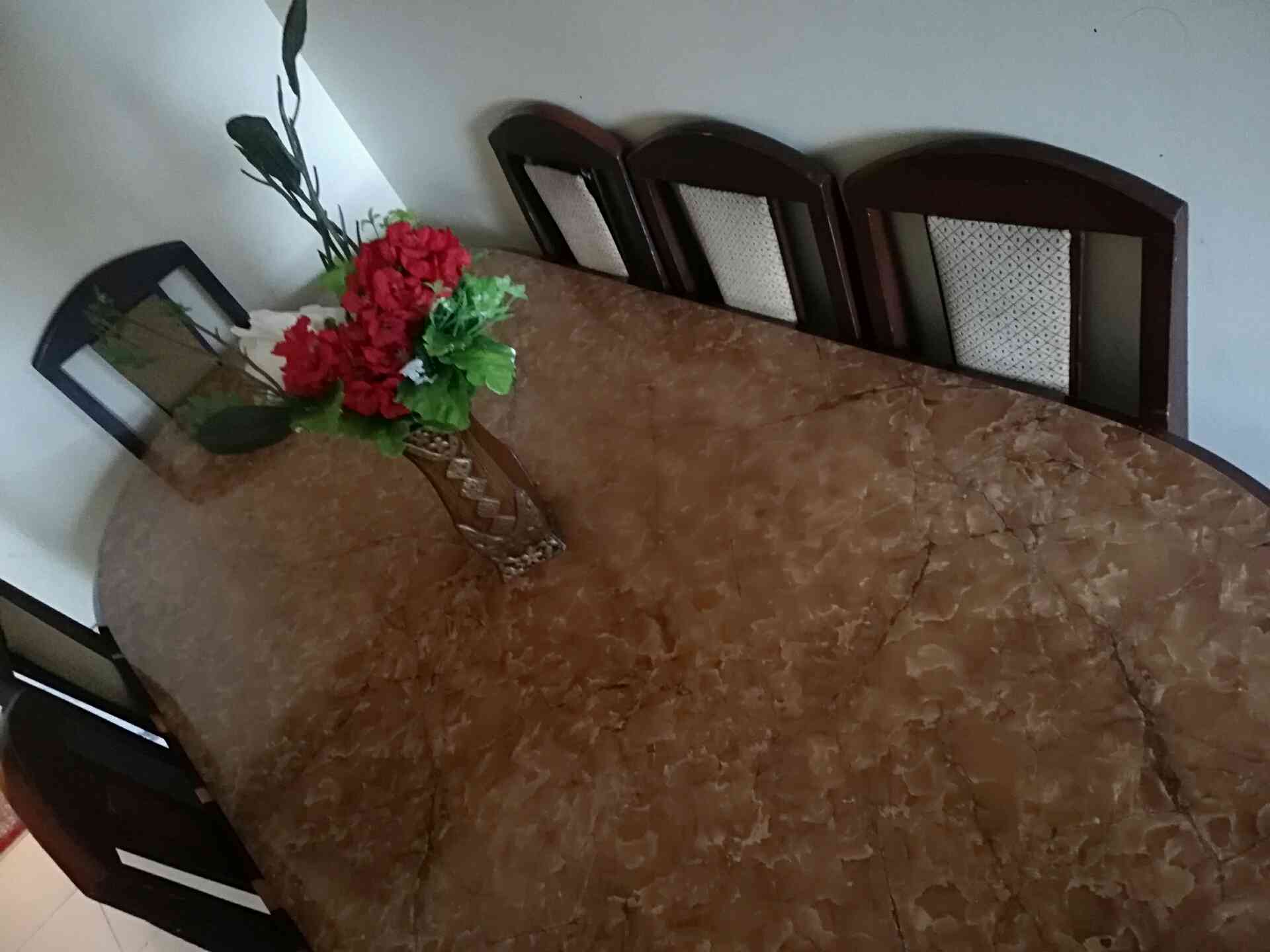 طاوله طعام                                            


	 				لا تنسَ أنك شاهدت هذا الإعلان في عنكبوت            
	 				
                                طاولات طعام بيضاويه الشكل ثمان كراسي طولها...